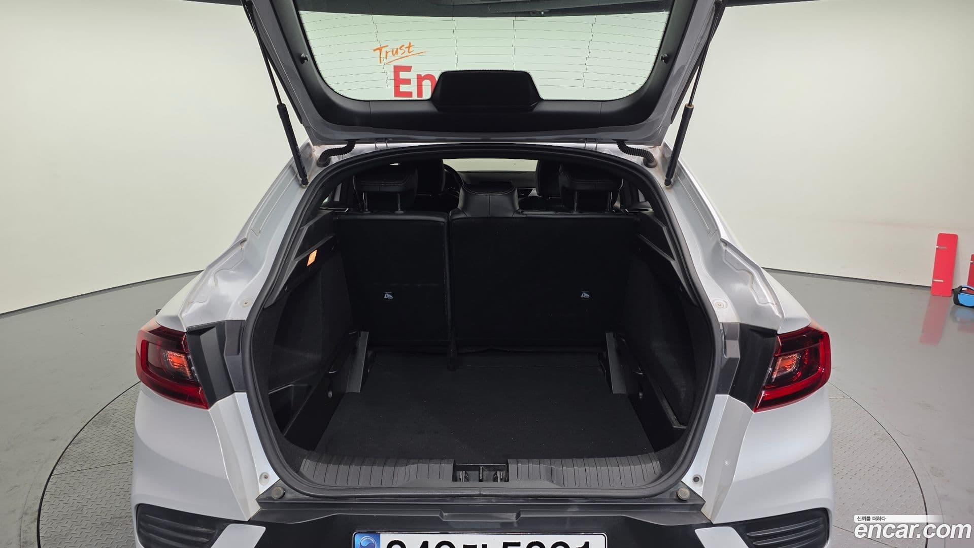 Main__Slider__Photo:XM3 Renault Korea 2024.1-19