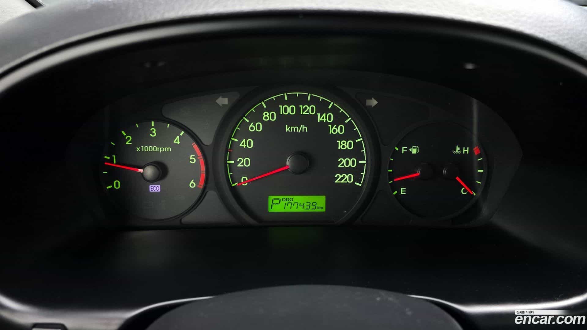 Starex Hyundai 2010.4-INNER-008