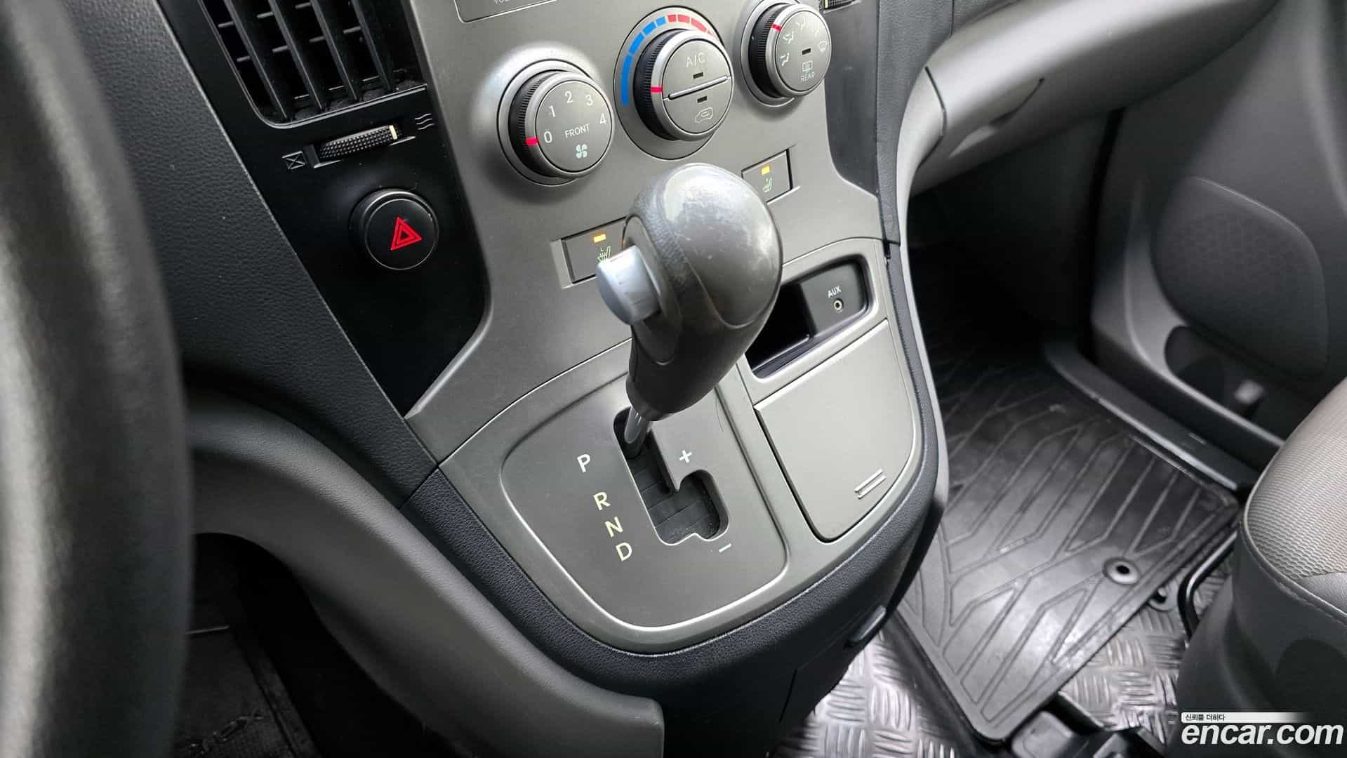 Starex Hyundai 2010.4-INNER-009