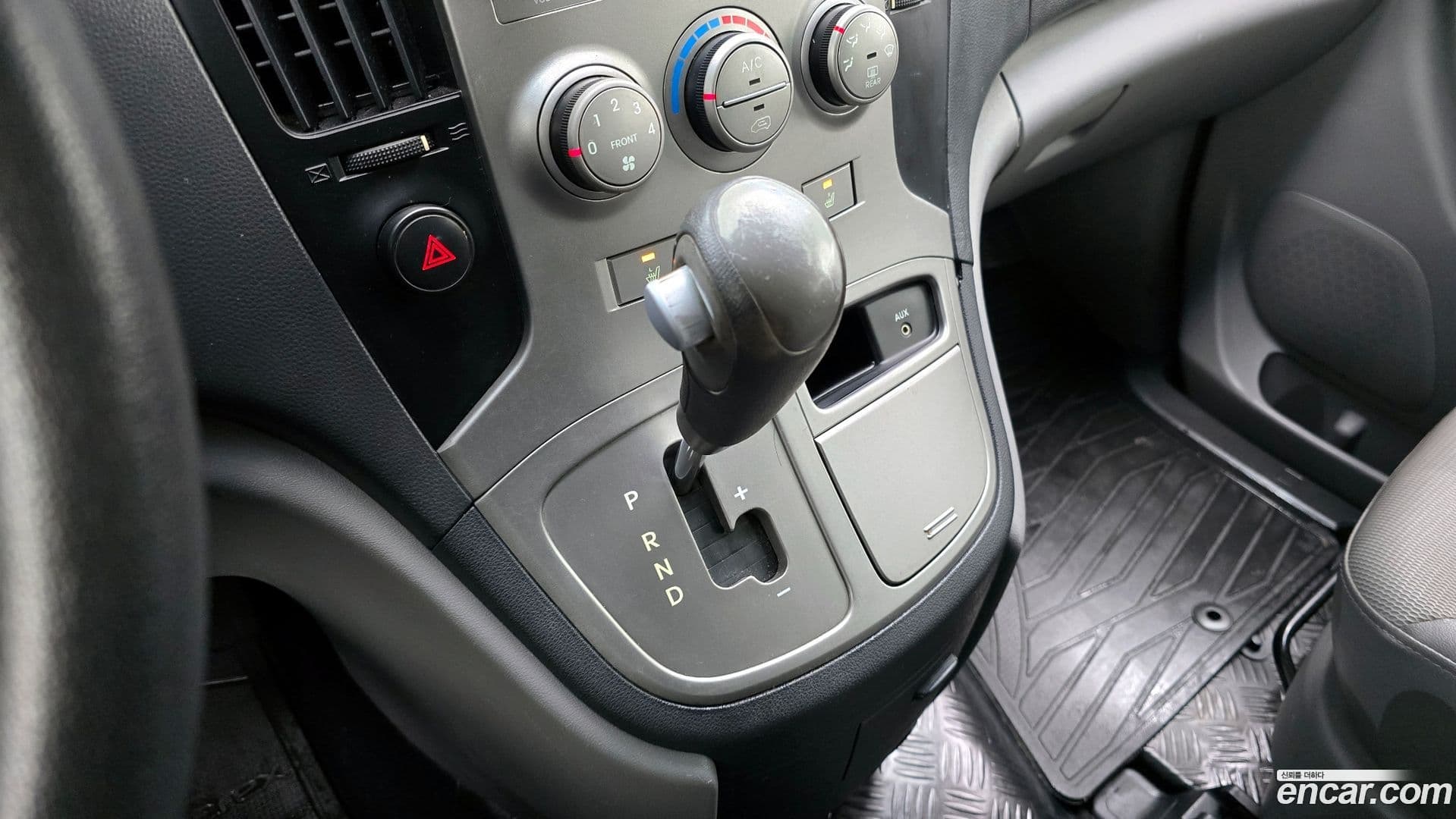 Main__Slider__Photo:Starex Hyundai 2010.4-8