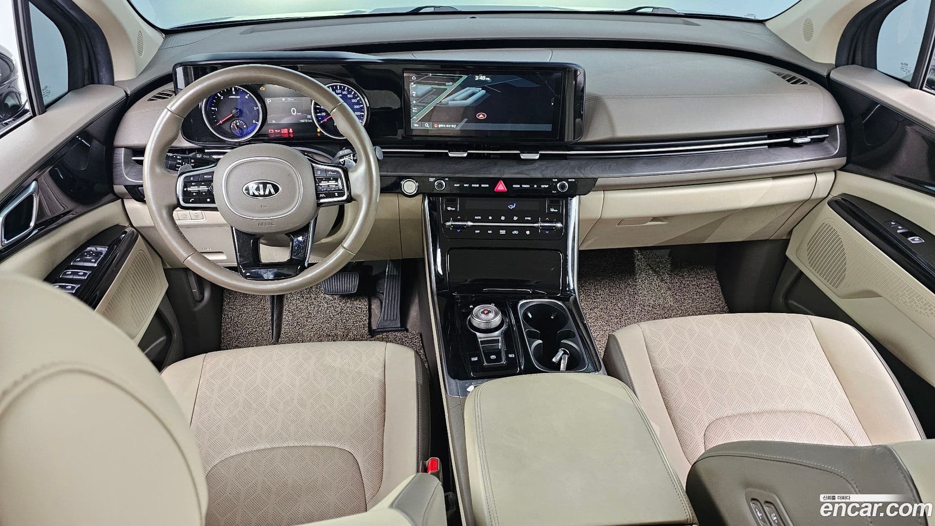 Main__Slider__Photo:Canival Kia 2020.8-6