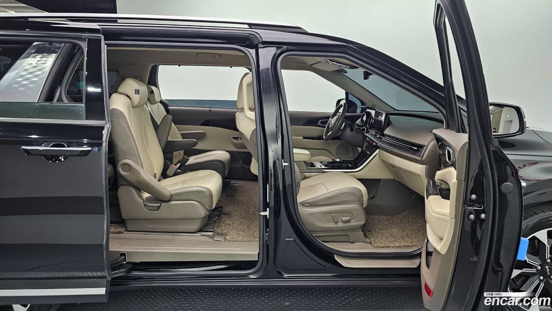 Canival Kia 2020.8-OPTION-015