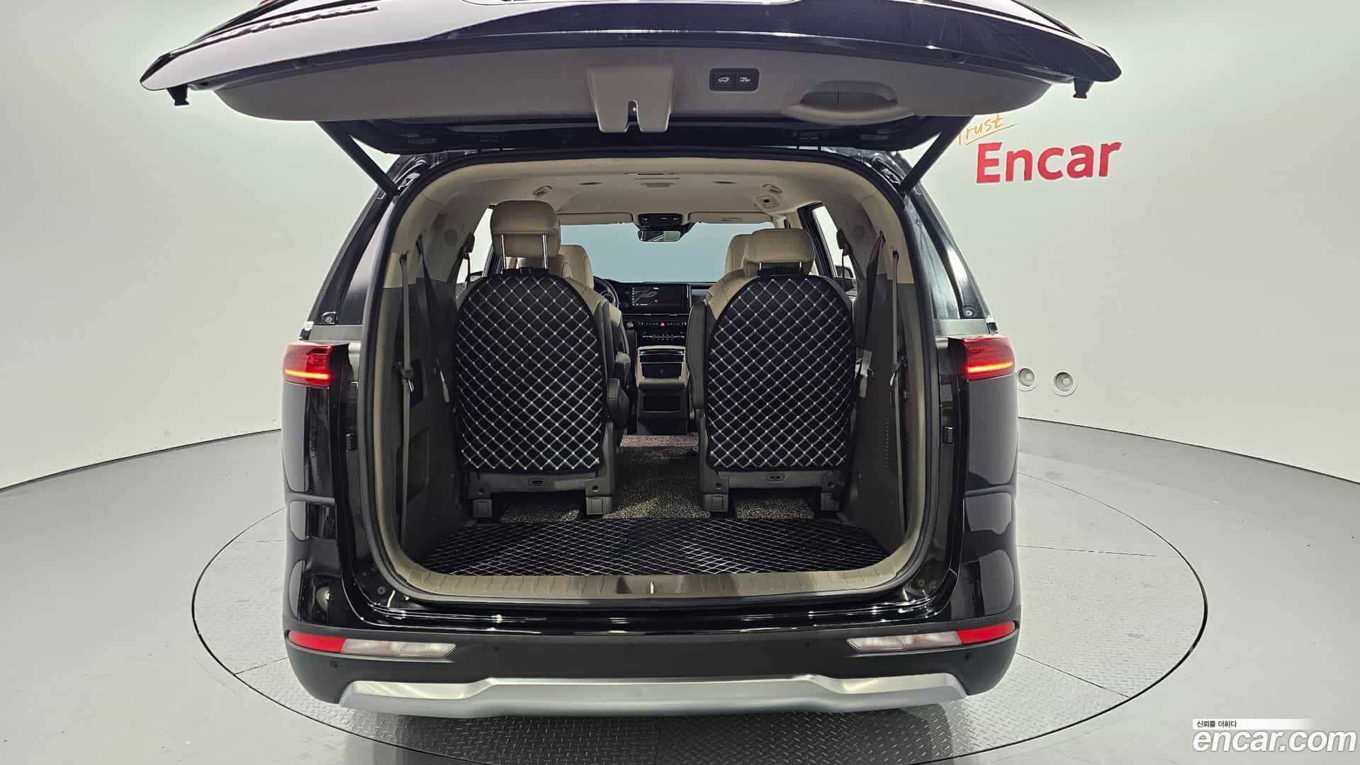 Canival Kia 2020.8-OPTION-024