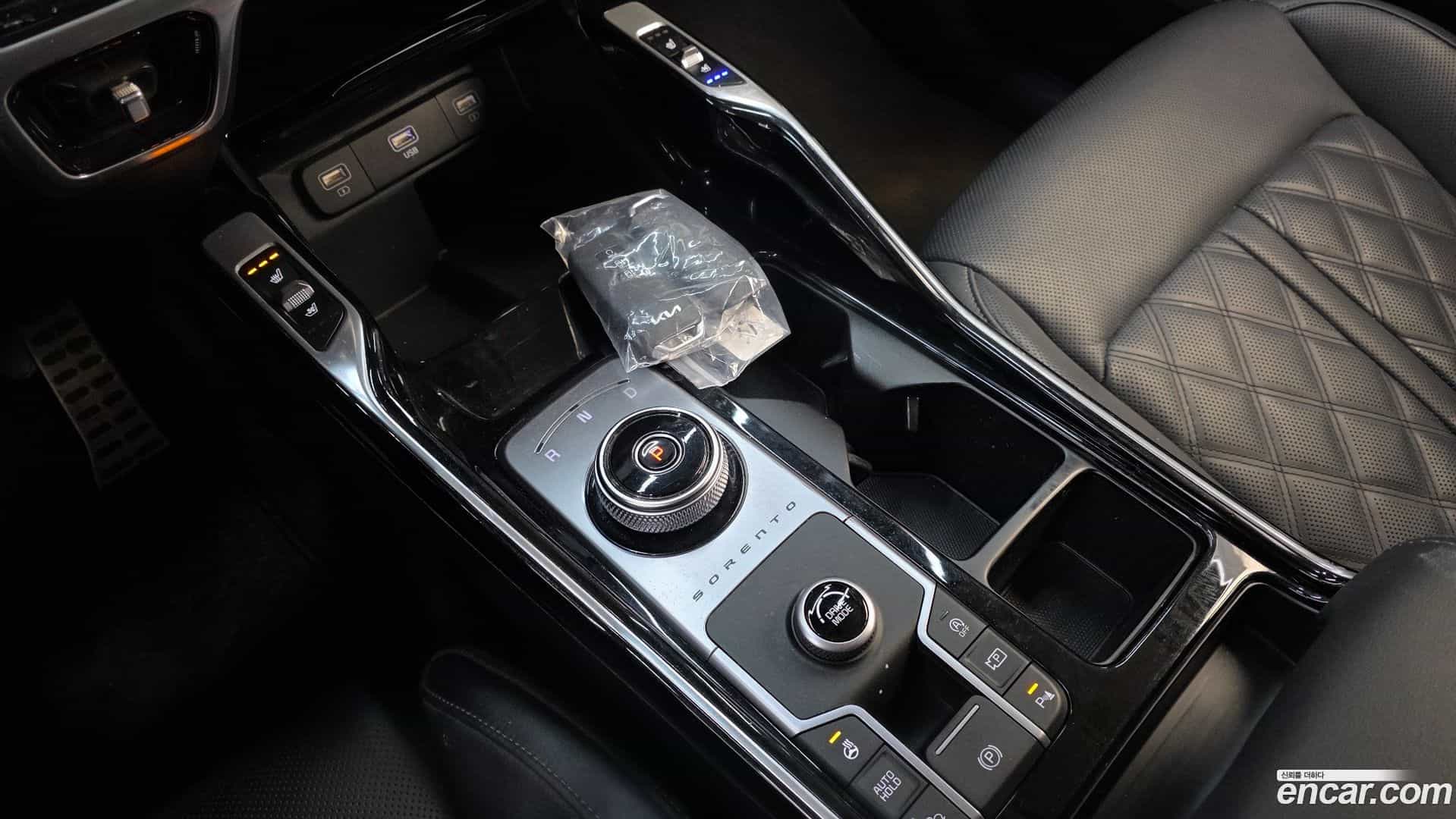 Sorento Kia 2022.8-INNER-009