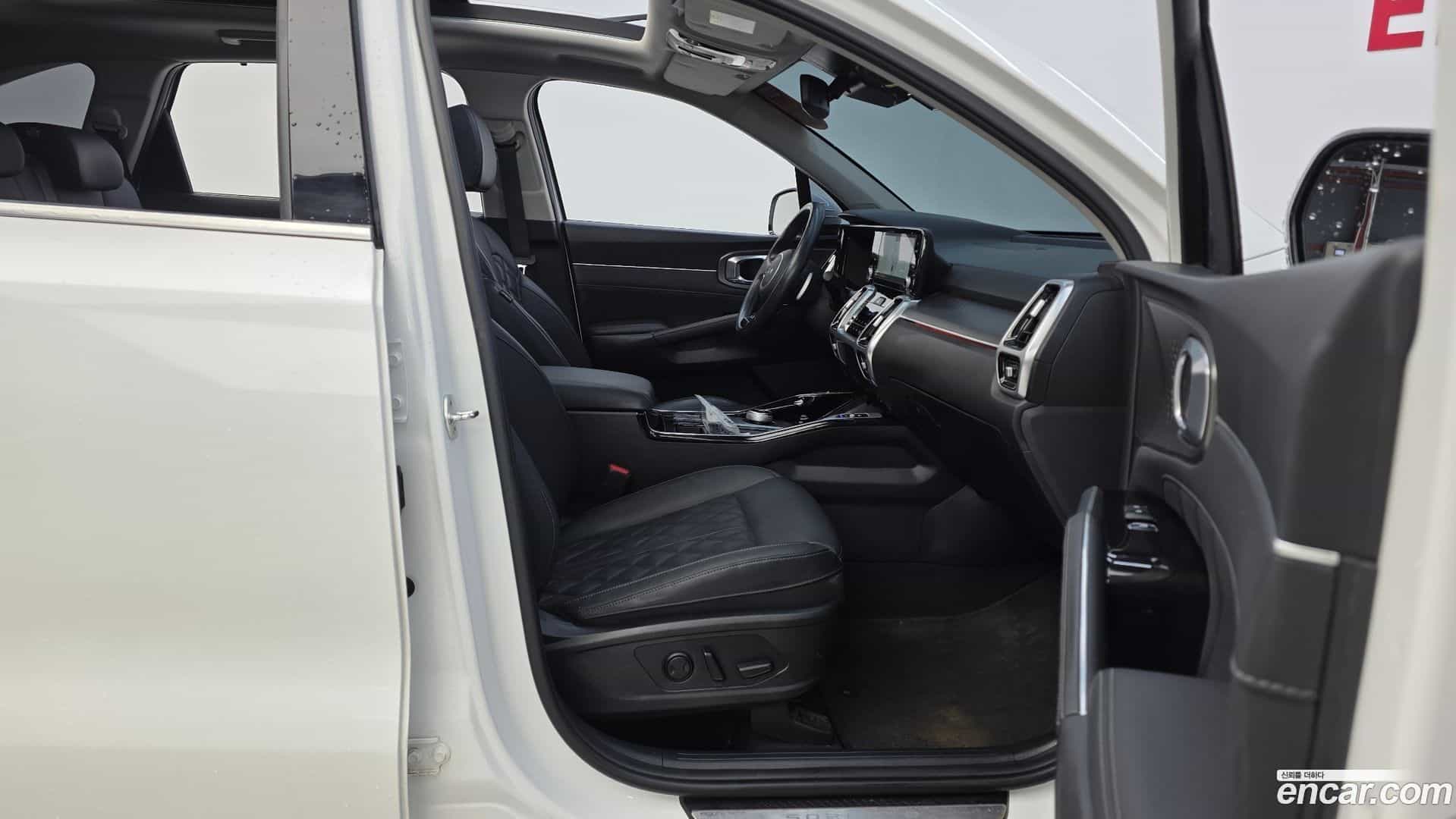 Sorento Kia 2022.8-OPTION-015