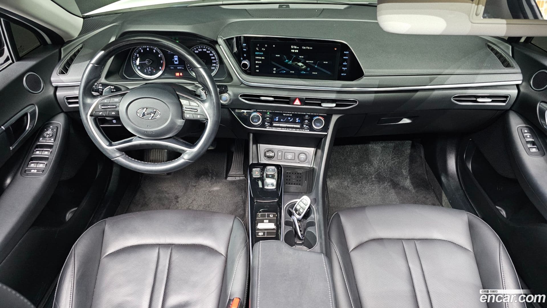 Main__Slider__Photo:Sonata Hyundai 2020.0-6