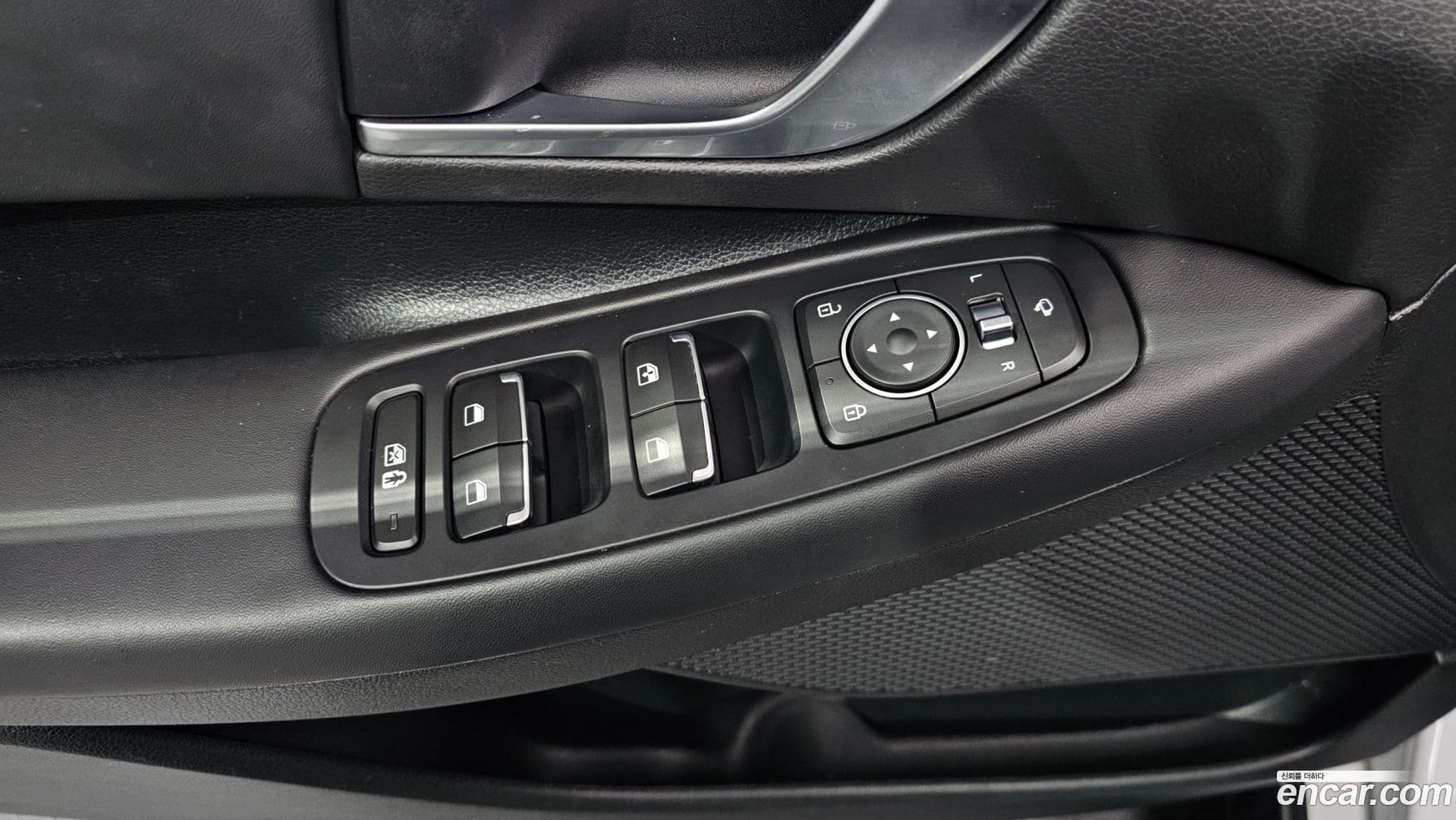 Main__Slider__Photo:Sonata Hyundai 2020.0-17