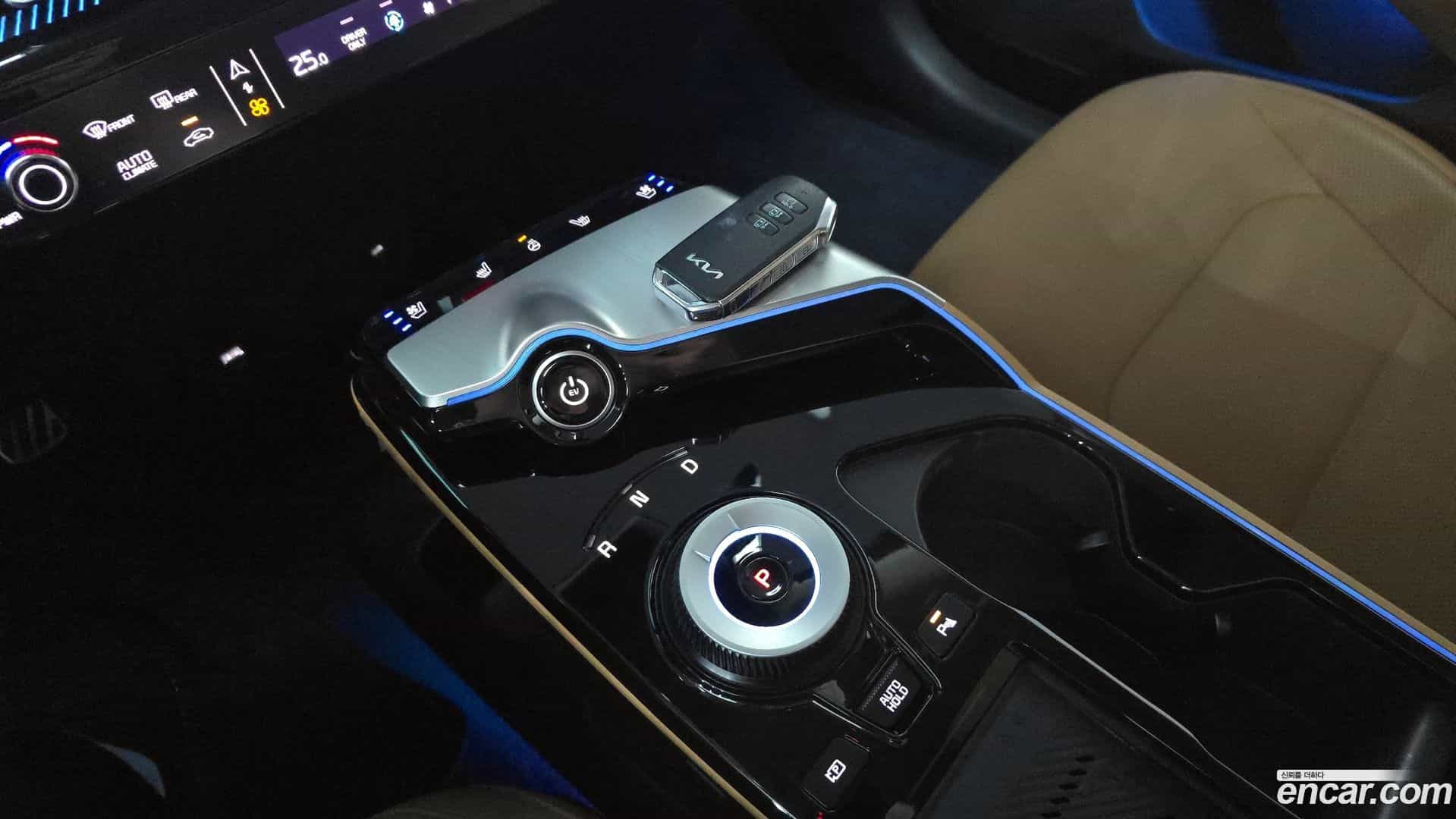 EV6 Kia 2024.2-INNER-009