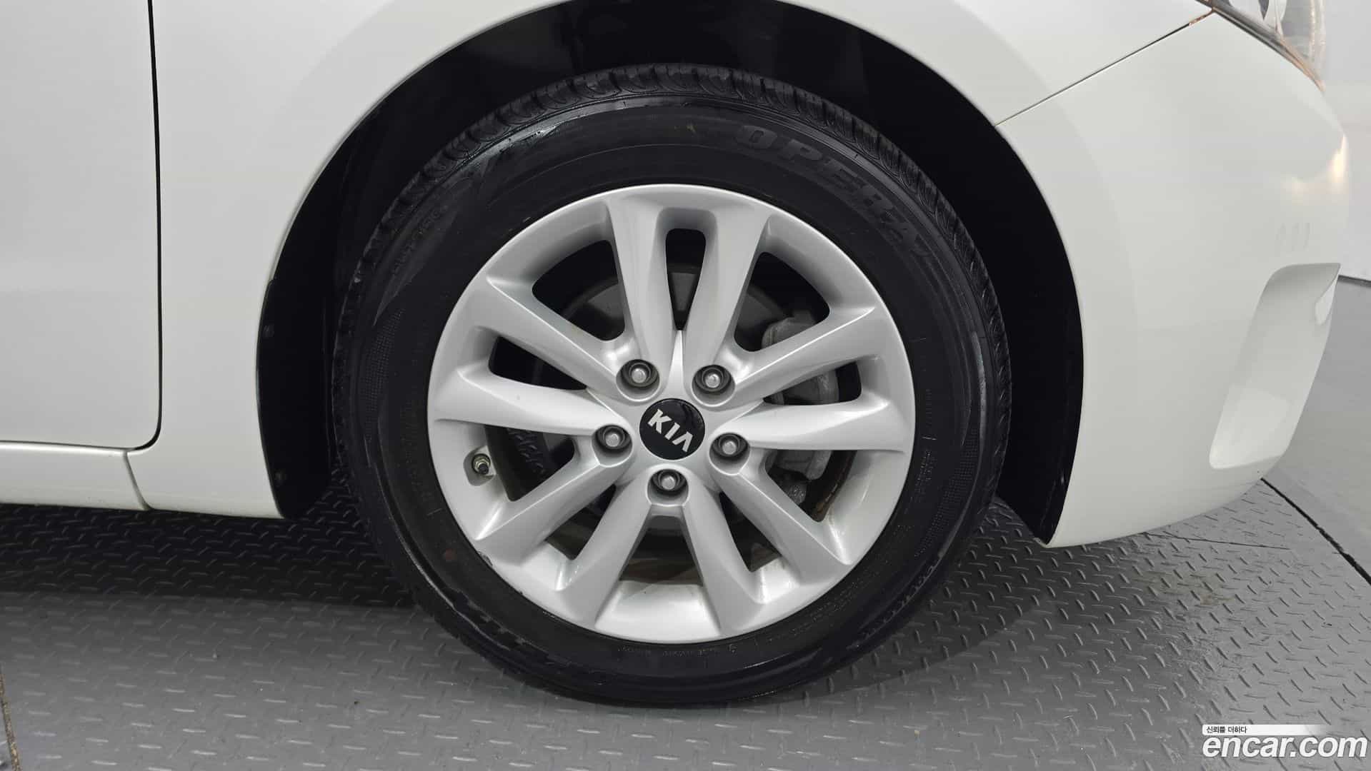 K3 Kia 2016.10-OUTER-005