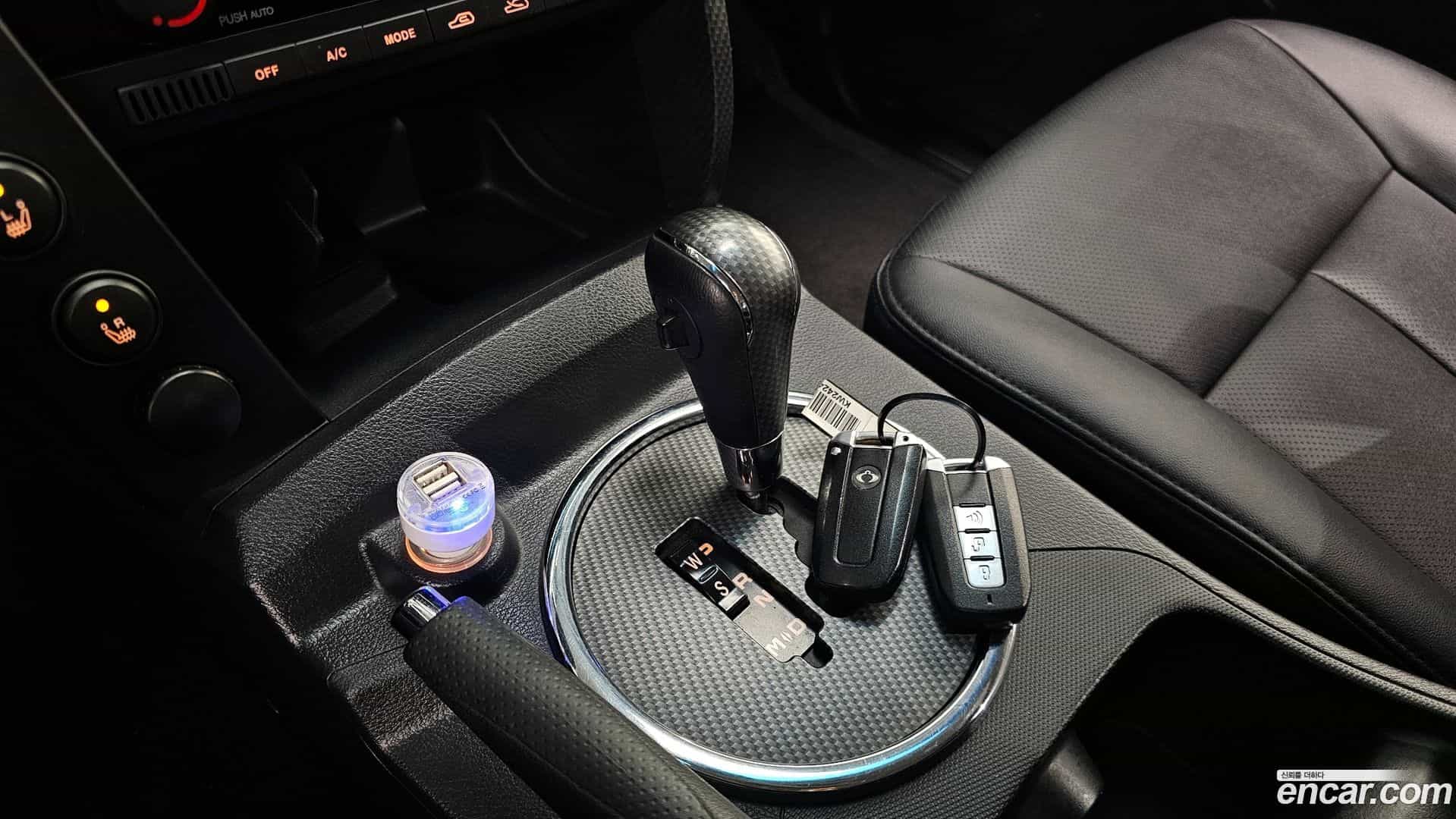 KORANDO KG_Mobility_Ssangyong 2014.11-INNER-009