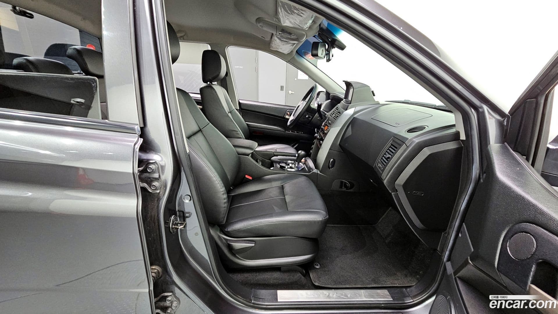 Main__Slider__Photo:KORANDO KG_Mobility_Ssangyong 2014.11-11