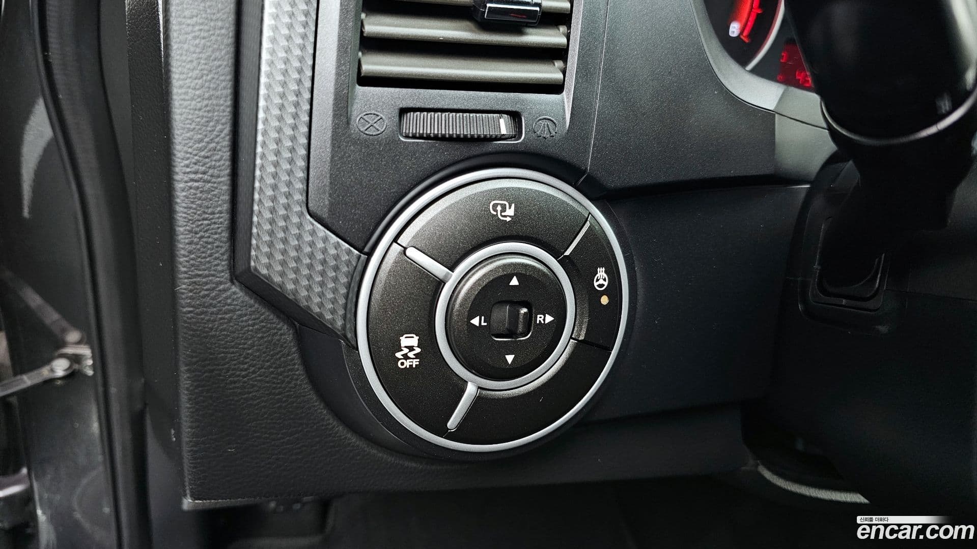 Main__Slider__Photo:KORANDO KG_Mobility_Ssangyong 2014.11-13