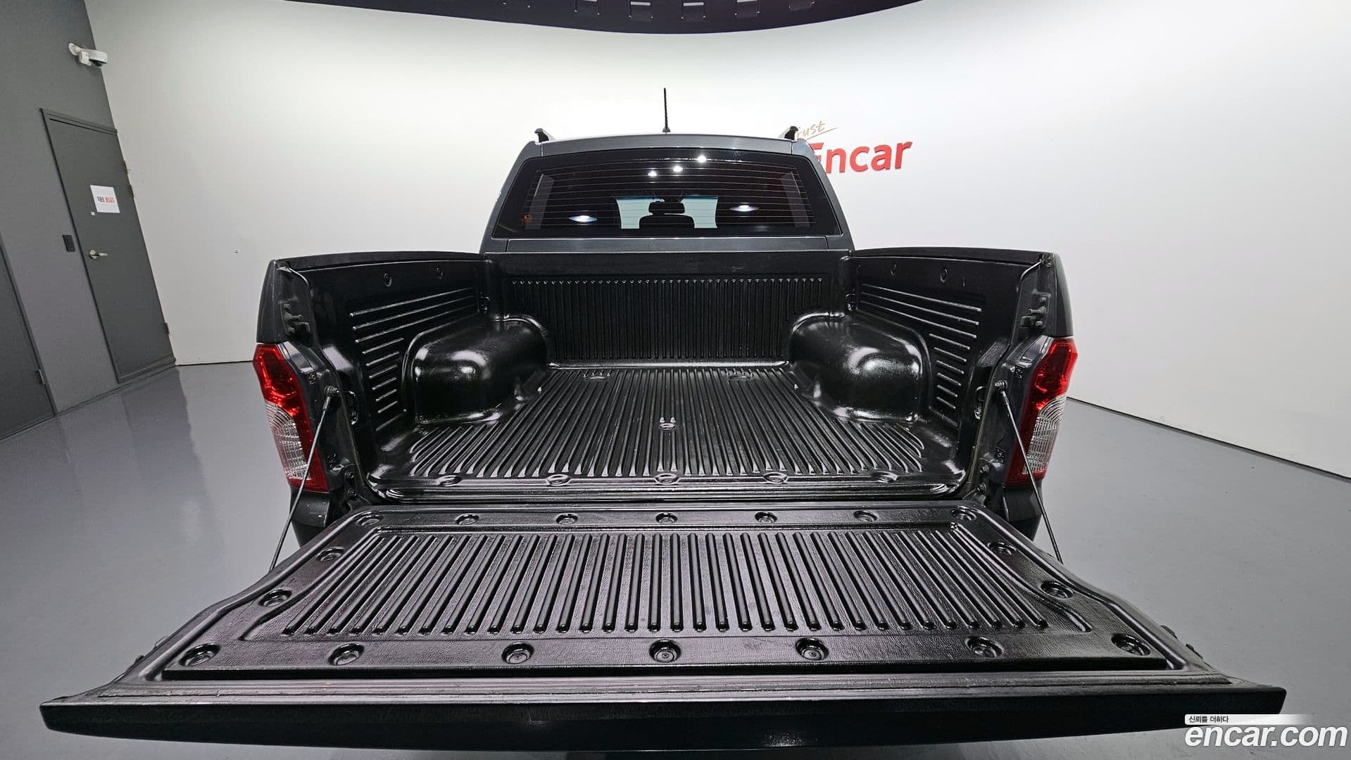 Main__Slider__Photo:KORANDO KG_Mobility_Ssangyong 2014.11-19