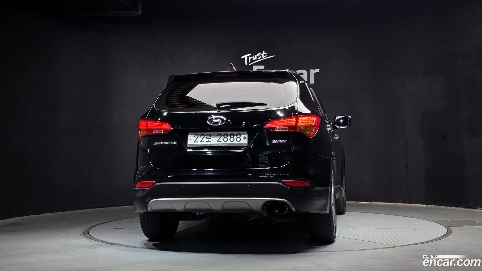 Main__Slider__Photo:Santafe Hyundai 2013.4-3