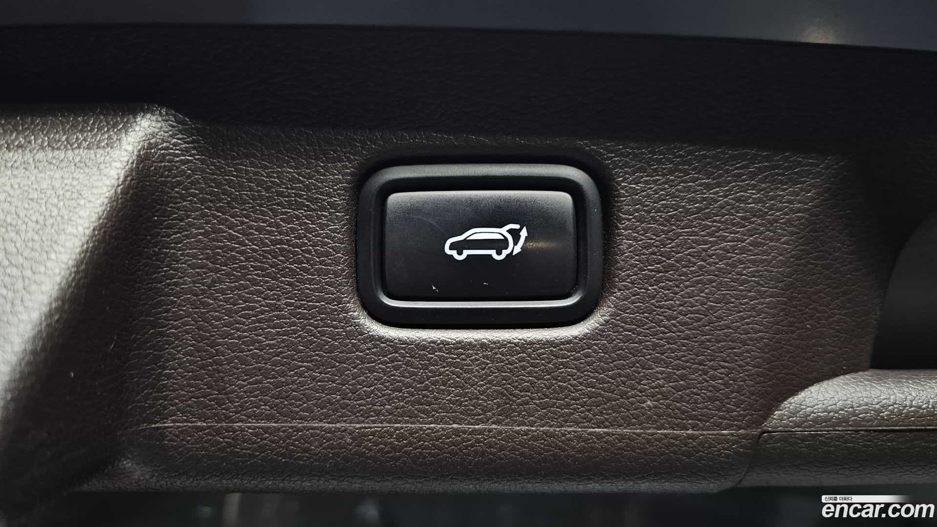 Palisade Hyundai 2023.0-OPTION-024