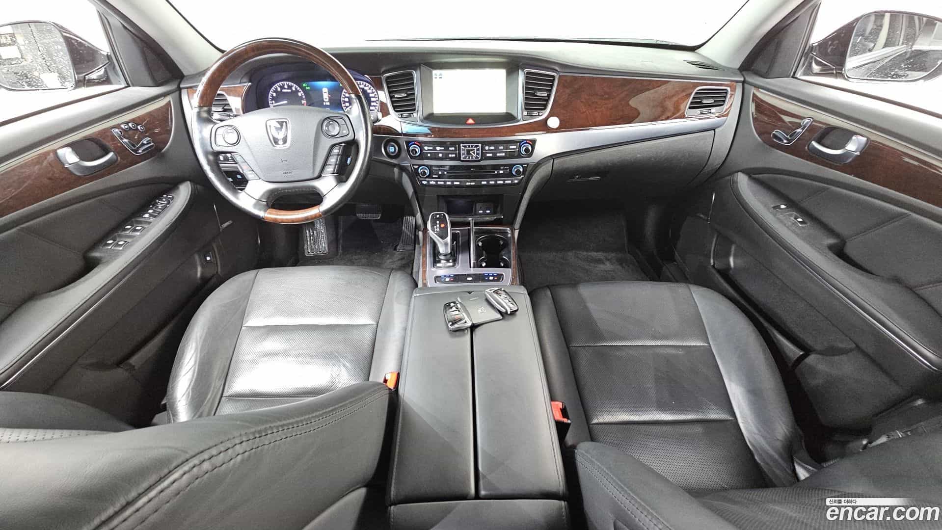 Equus Hyundai 2013.6-INNER-007