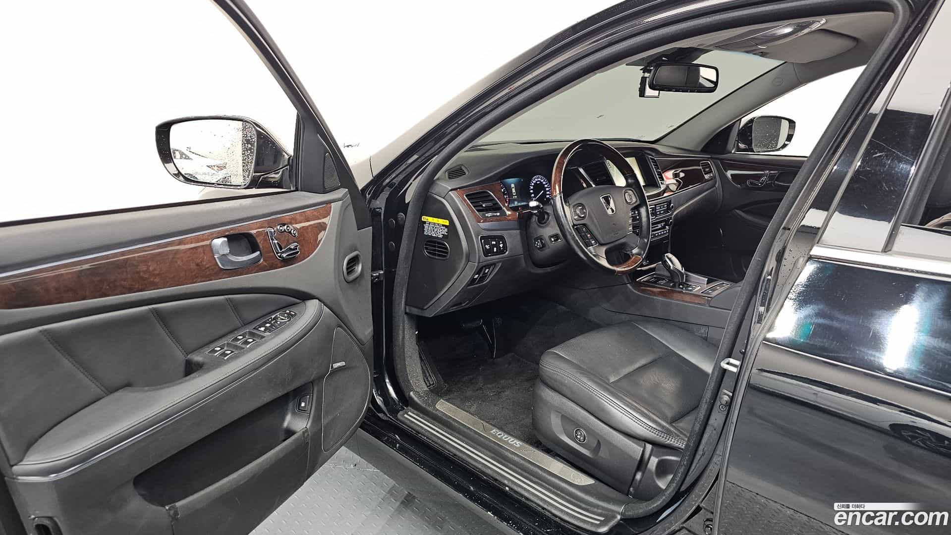 Equus Hyundai 2013.6-INNER-010