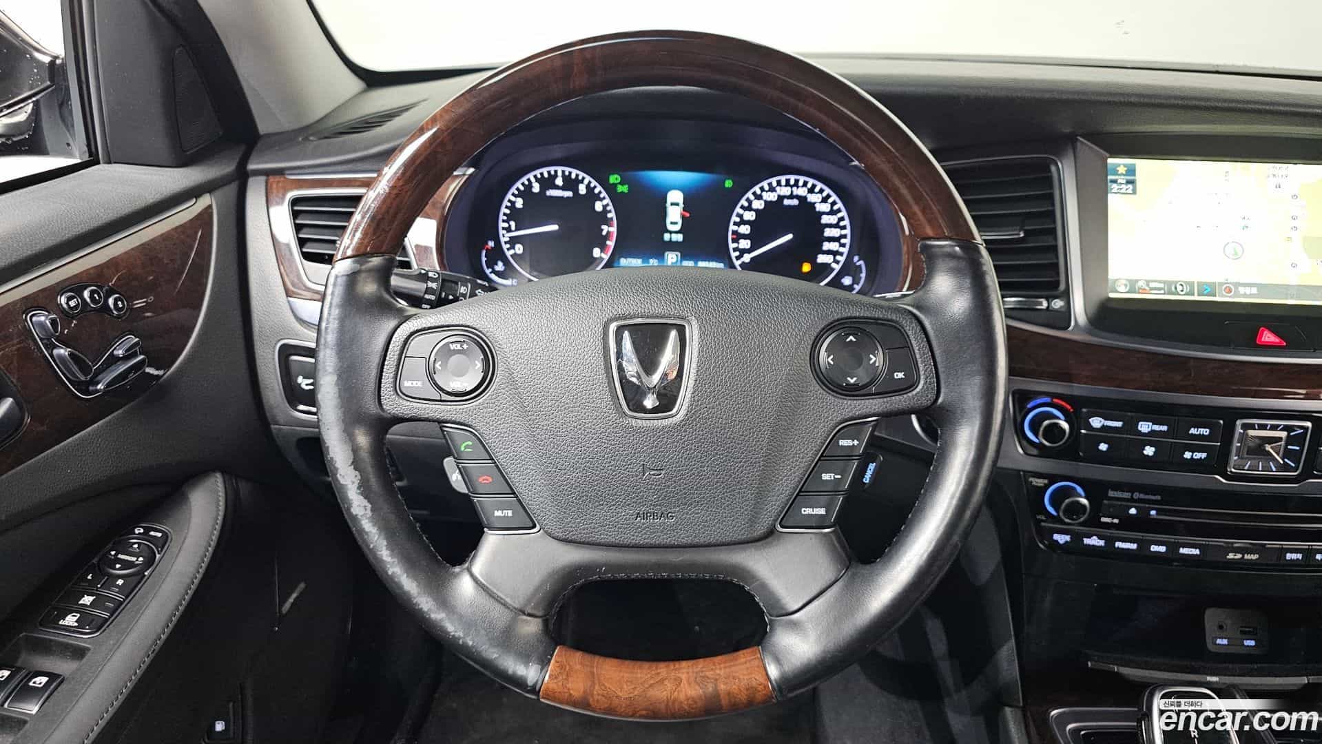 Equus Hyundai 2013.6-OPTION-017