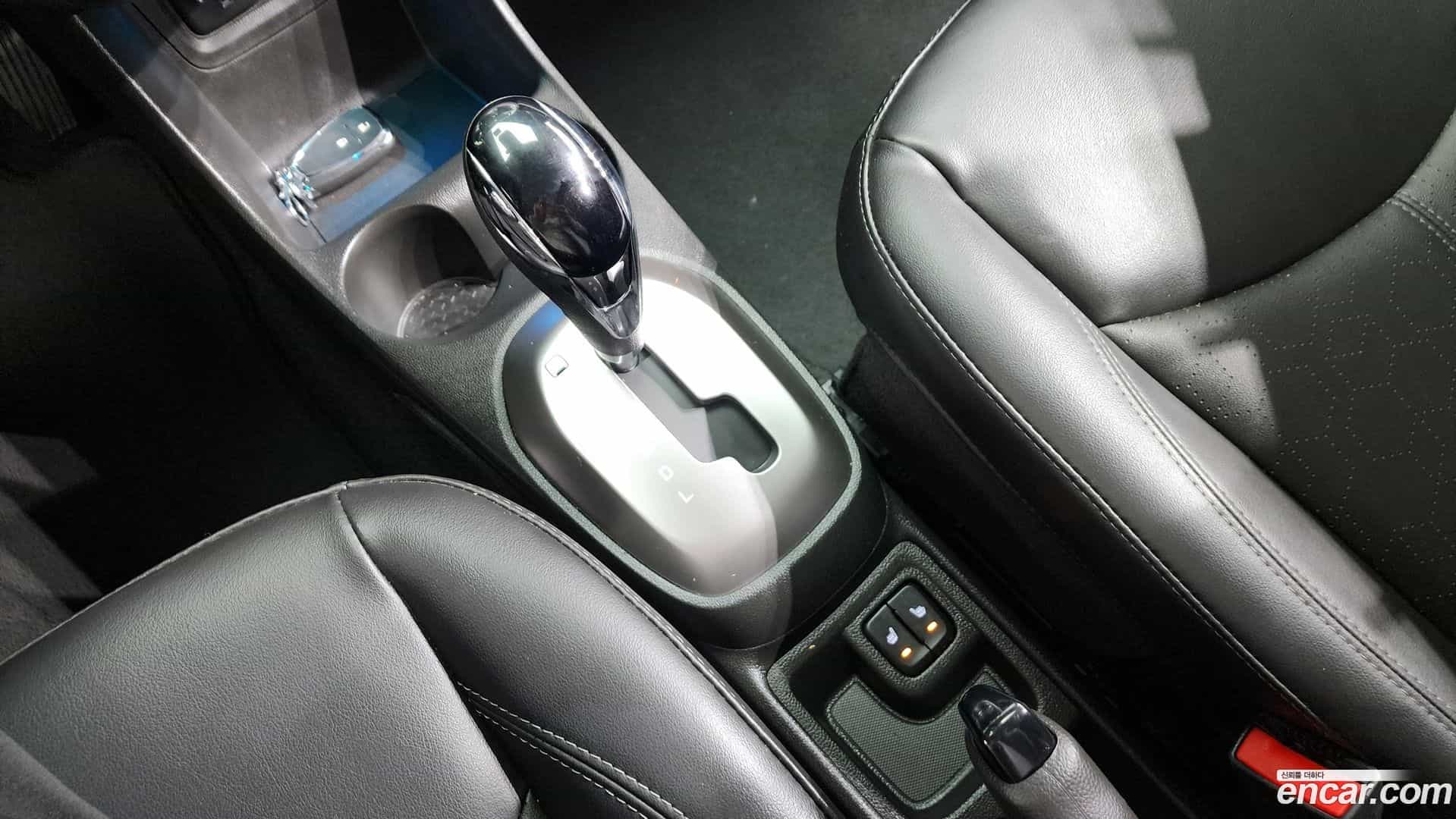 Spark Chevrolet 2018.5-INNER-009