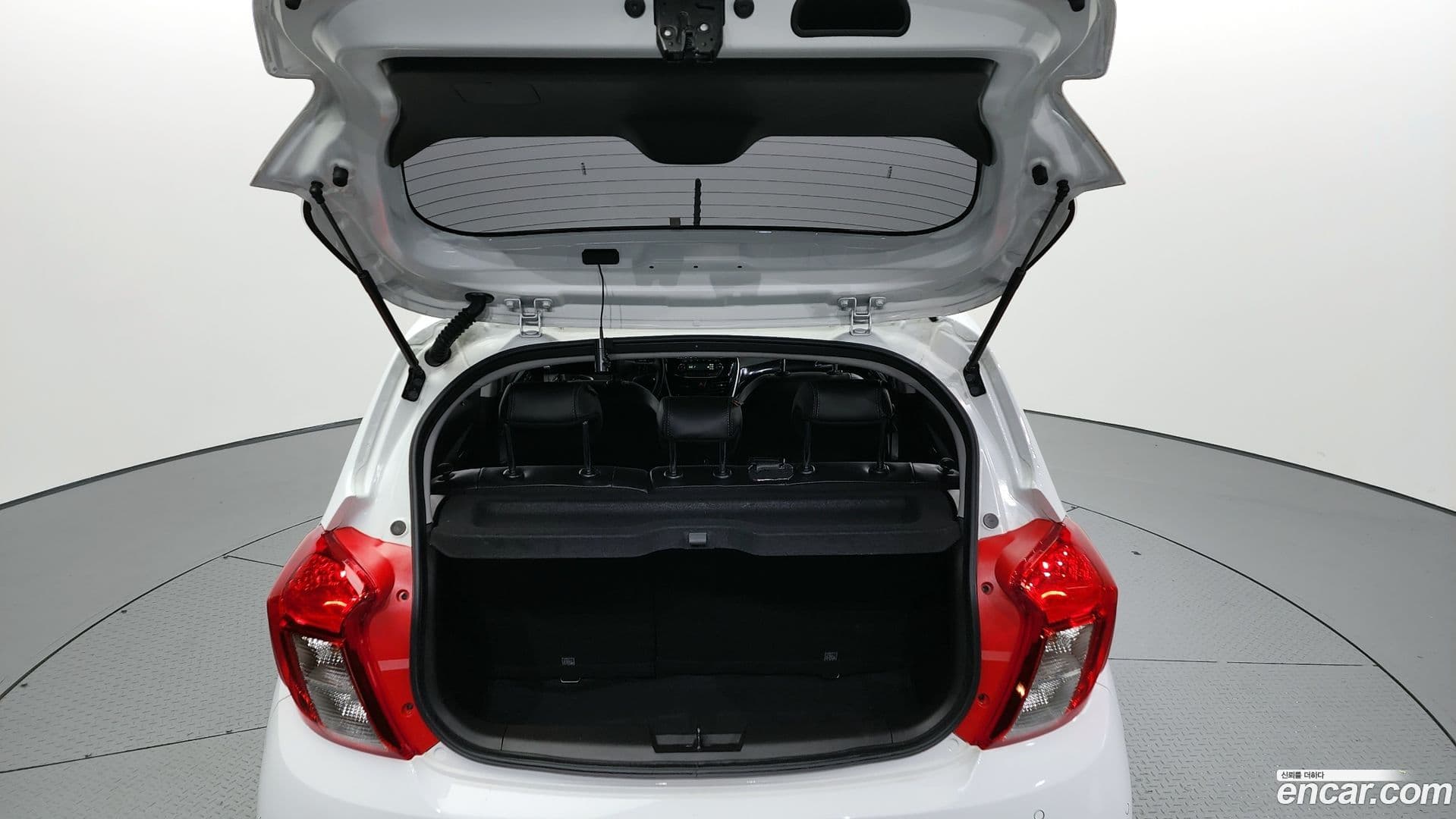 Main__Slider__Photo:Spark Chevrolet 2018.5-19