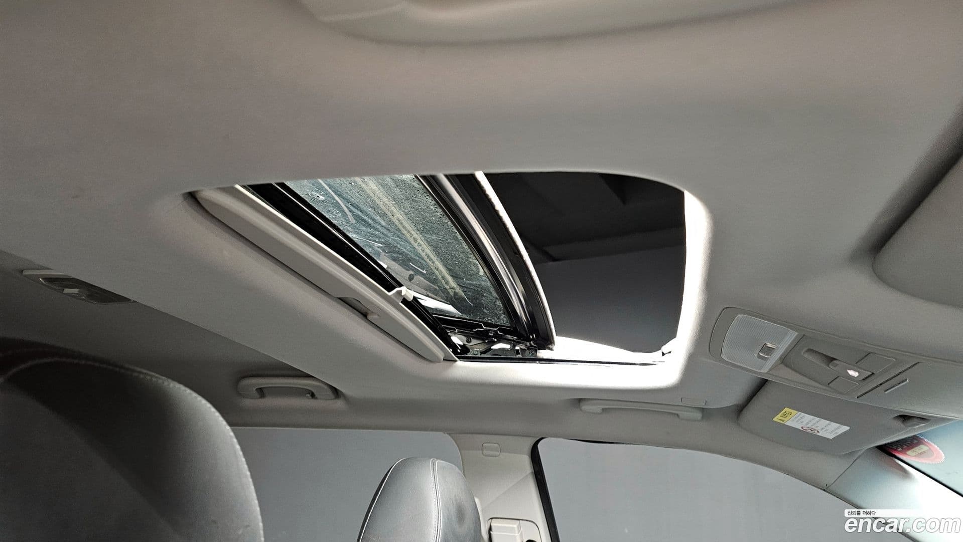 Main__Slider__Photo:Rexton KG_Mobility_Ssangyong 2019.4-19