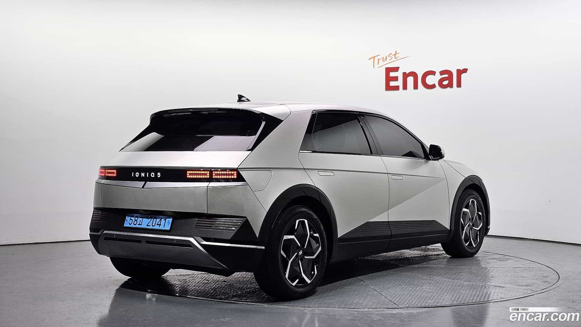 Ioniq5 Hyundai 2022.2-OUTER-002