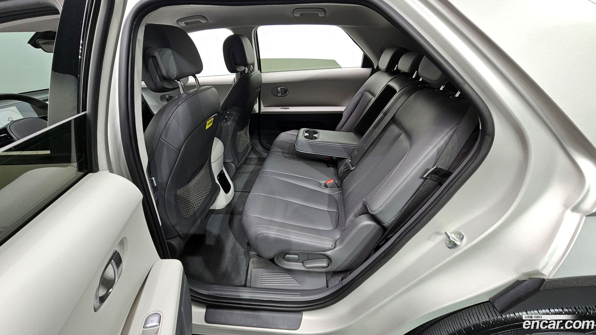 Main__Slider__Photo:Ioniq5 Hyundai 2022.2-10