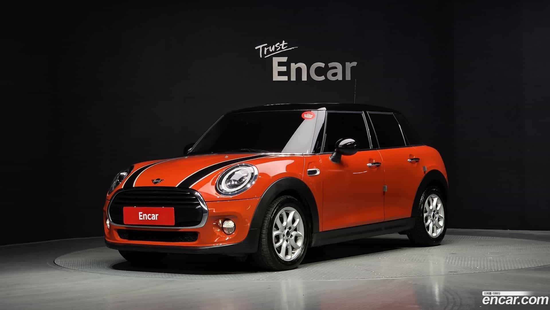 Cooper Mini 2019.9-OUTER-001