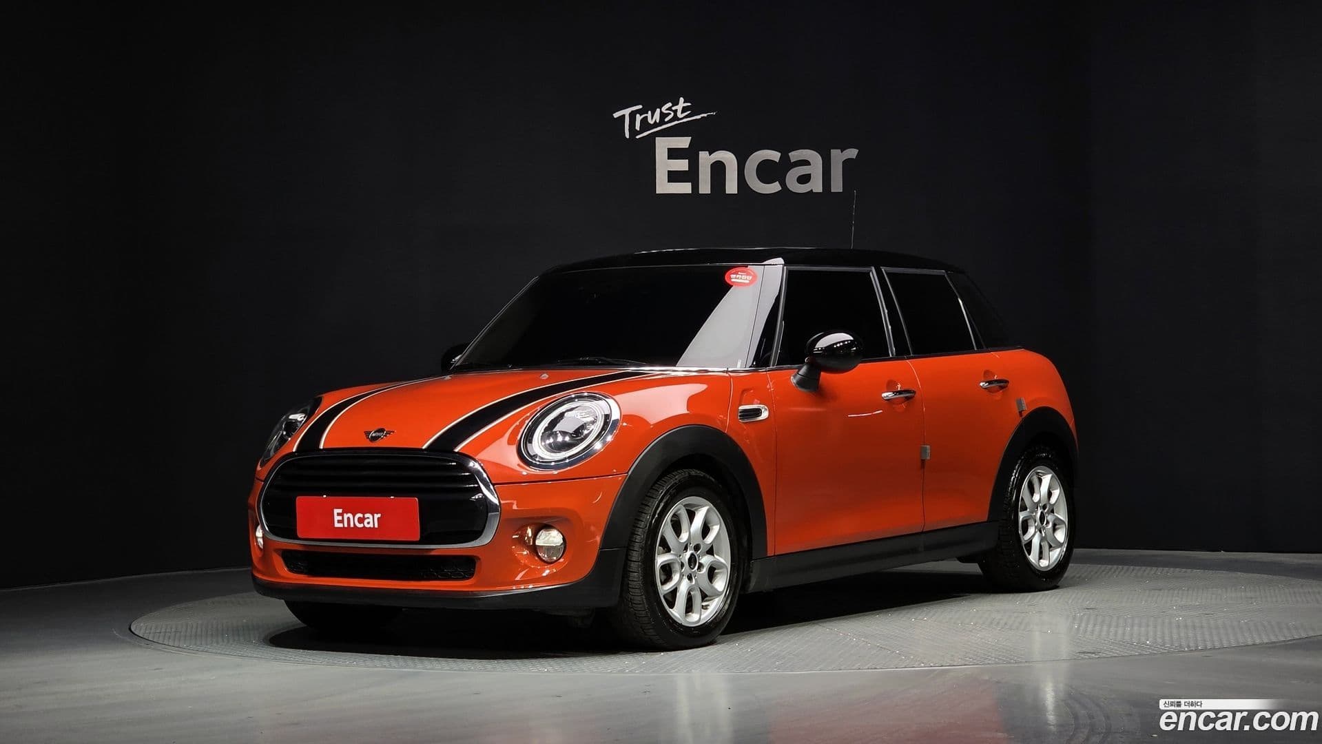 Main__Slider__Photo:Cooper Mini 2019.9-0