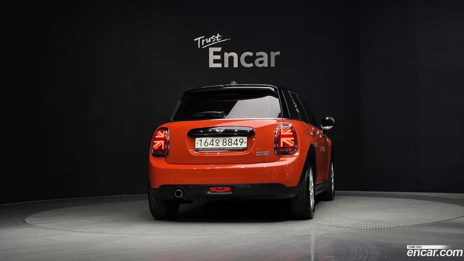 Cooper Mini 2019.9-OUTER-004