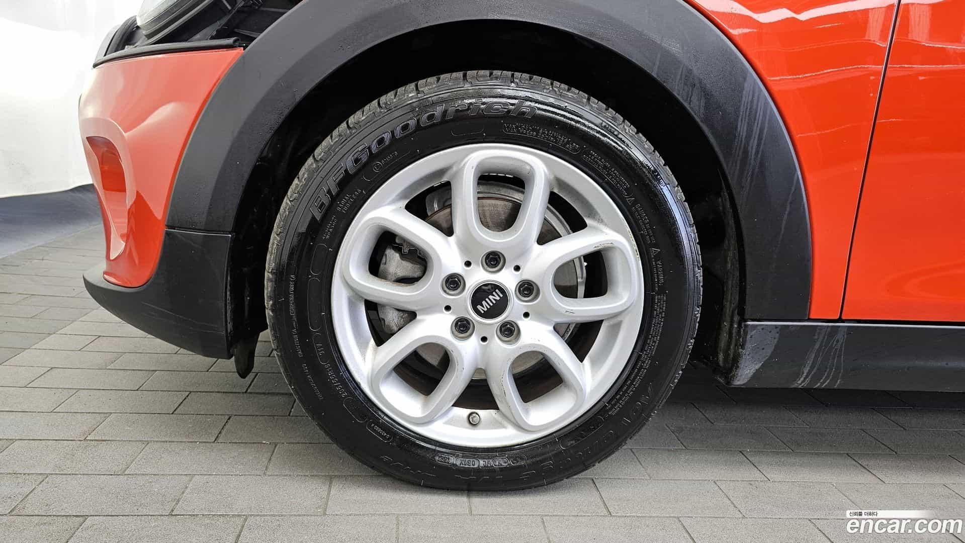 Cooper Mini 2019.9-OUTER-005