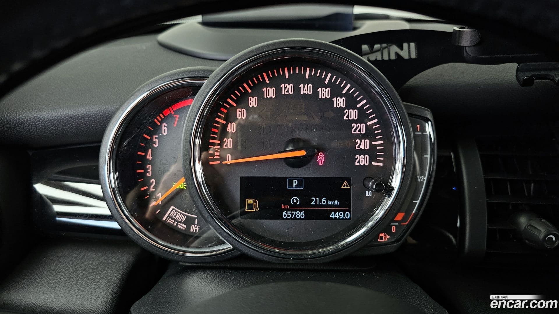 Main__Slider__Photo:Cooper Mini 2019.9-7