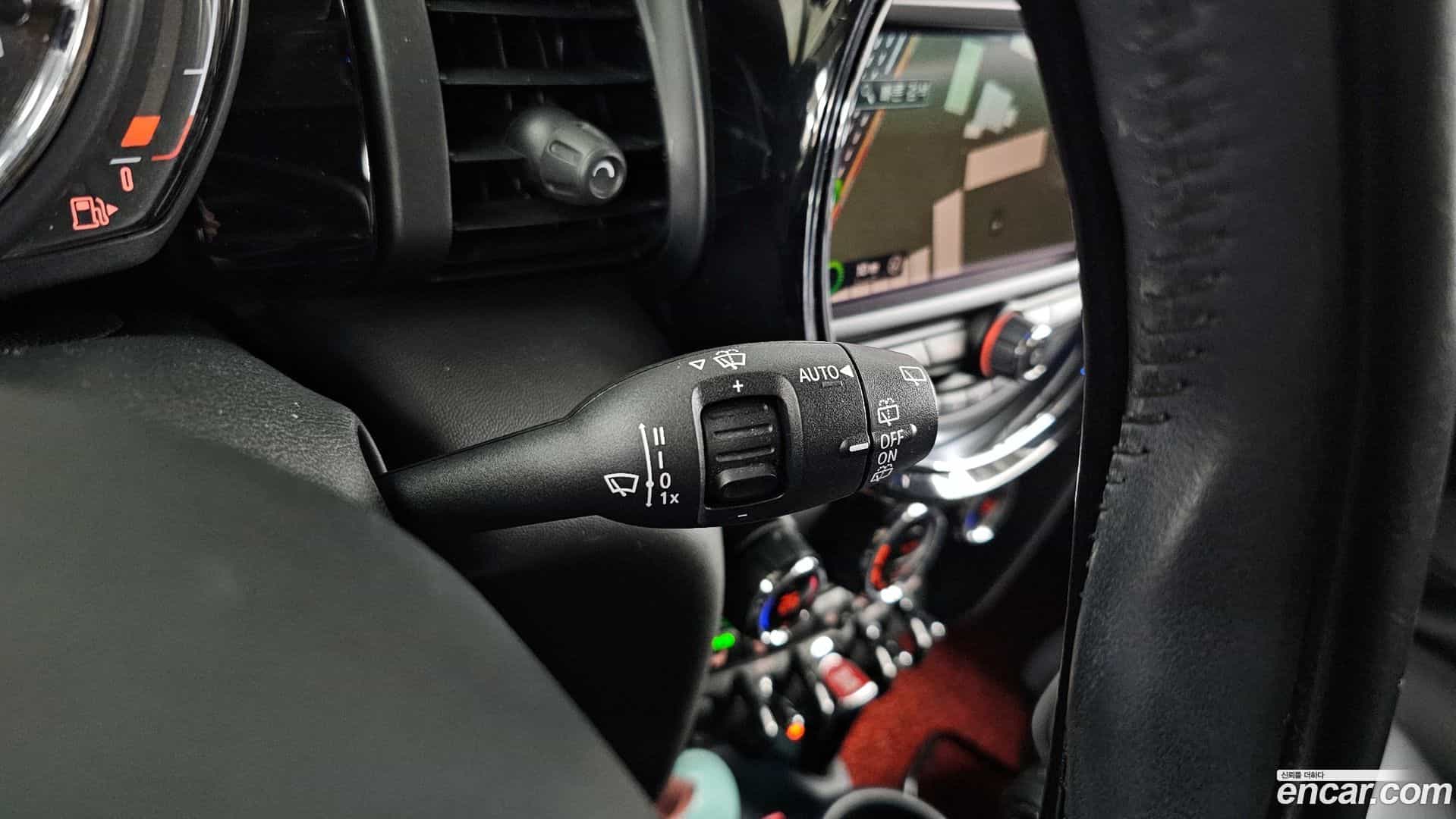 Cooper Mini 2019.9-OPTION-020