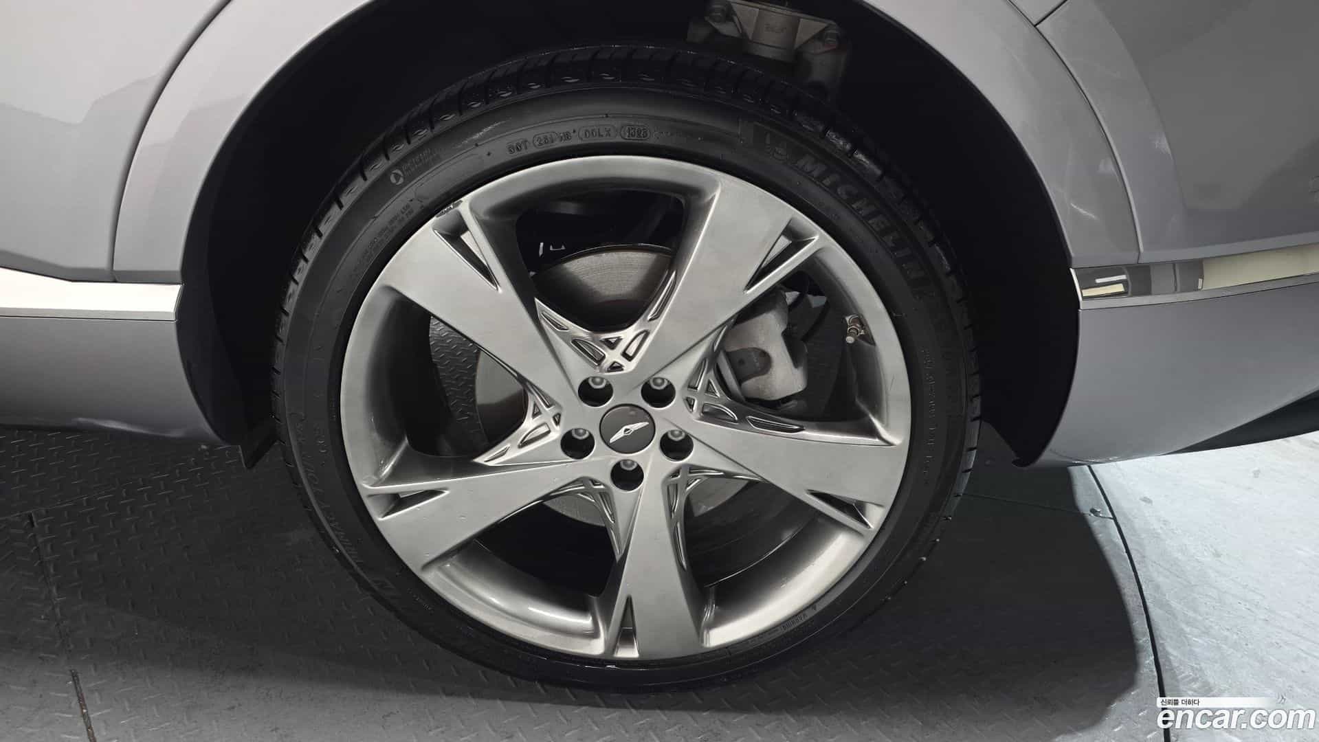 GV80 Genesis 2021.6-OUTER-005