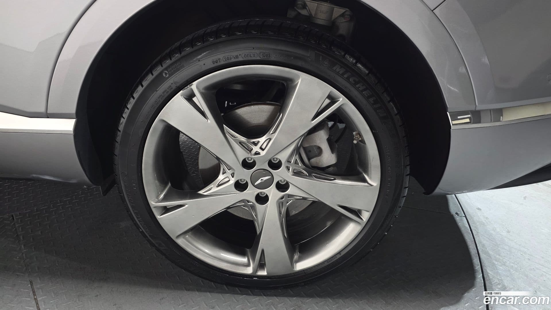 Main__Slider__Photo:GV80 Genesis 2021.6-4