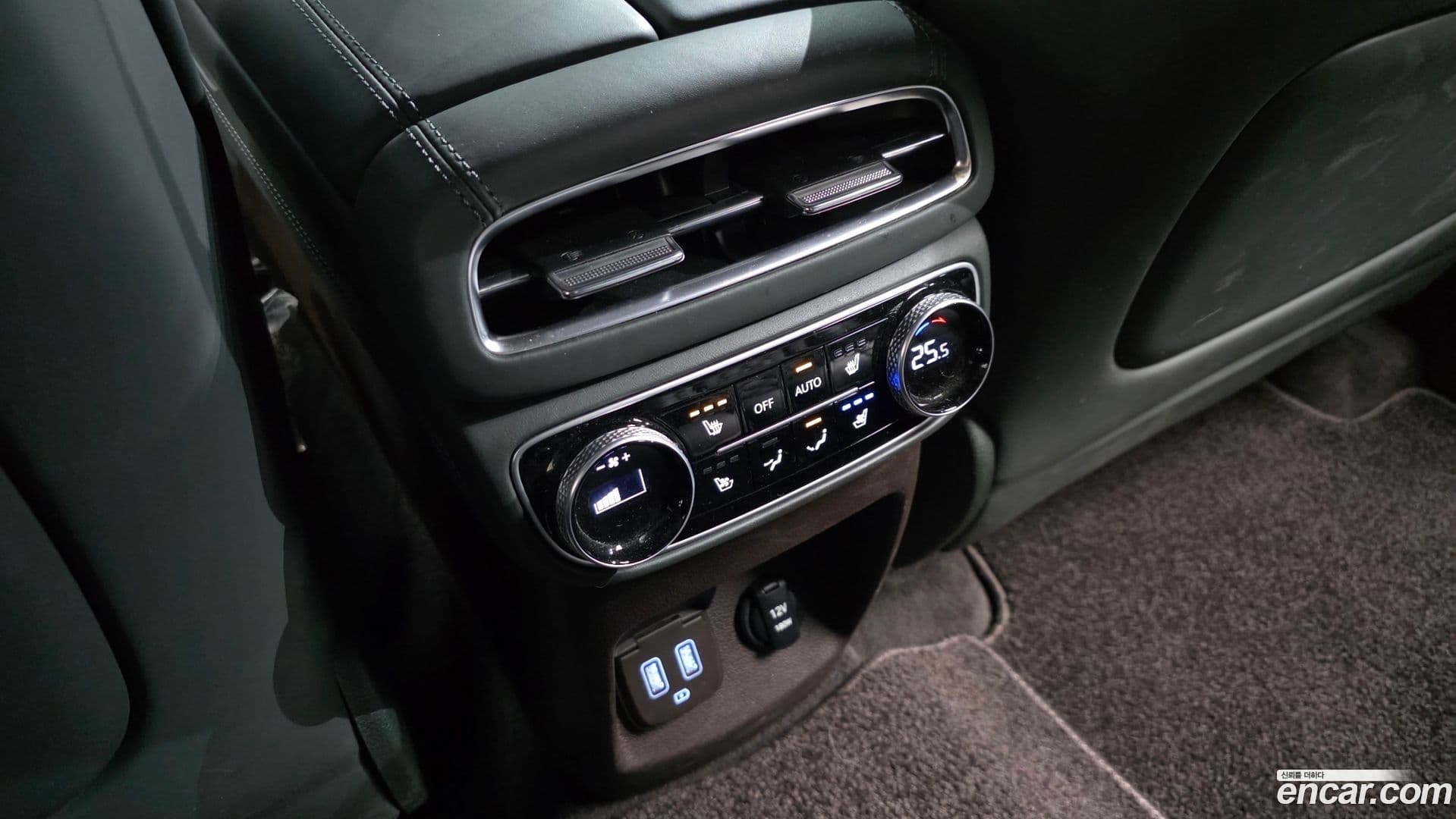 Main__Slider__Photo:GV80 Genesis 2021.6-18