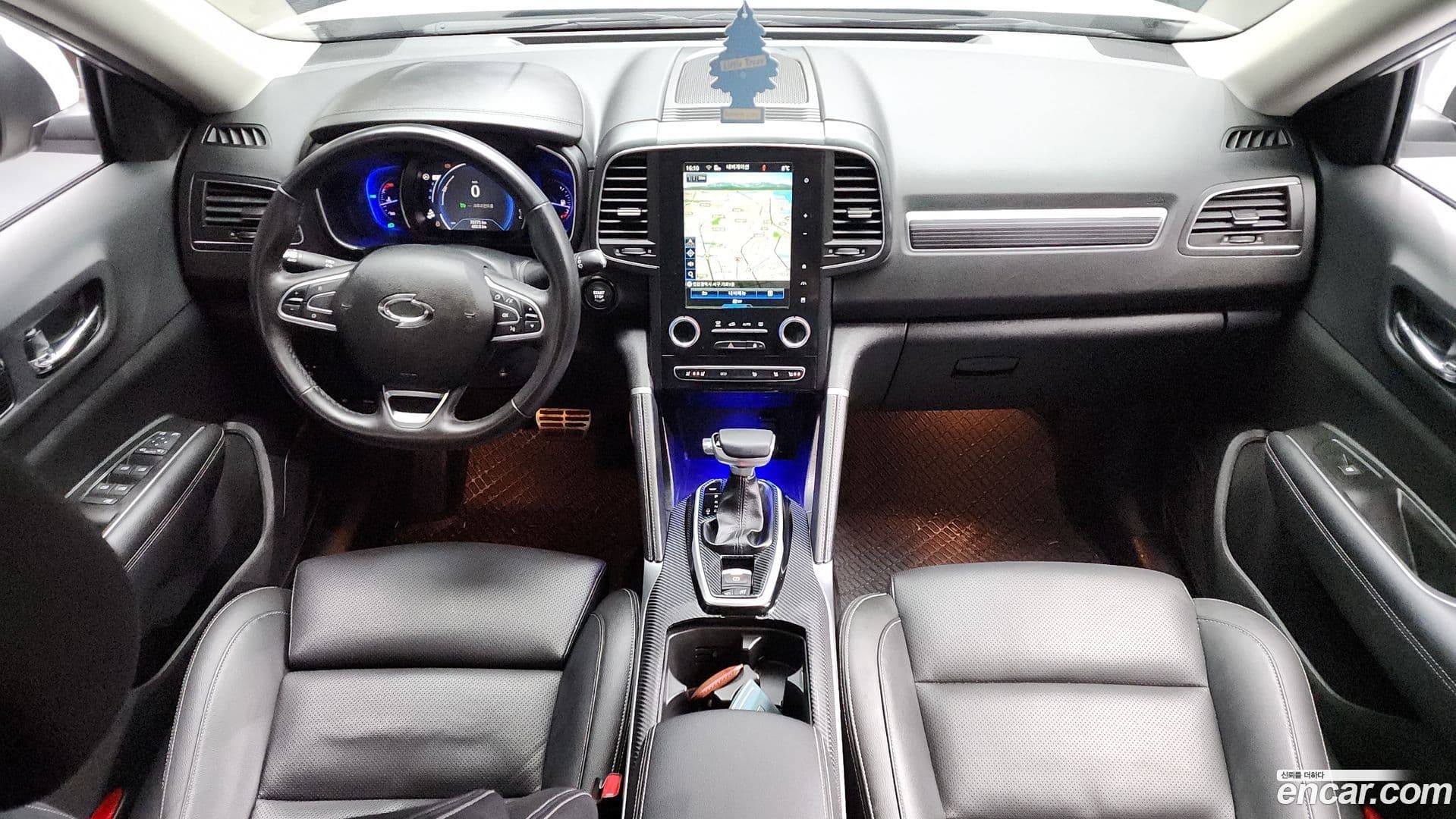 Main__Slider__Photo:QM6 Renault Korea 2021.2-6