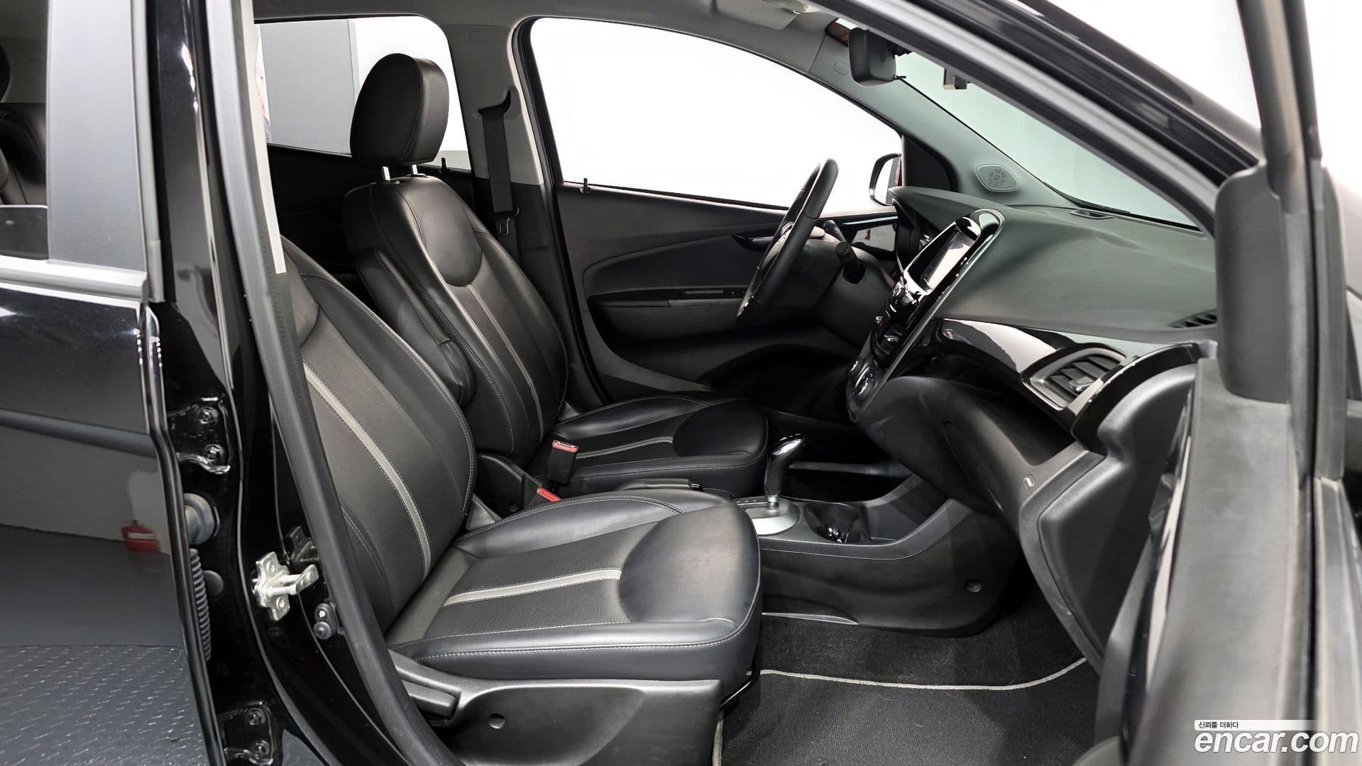 Main__Slider__Photo:Spark Chevrolet 2020.10-10