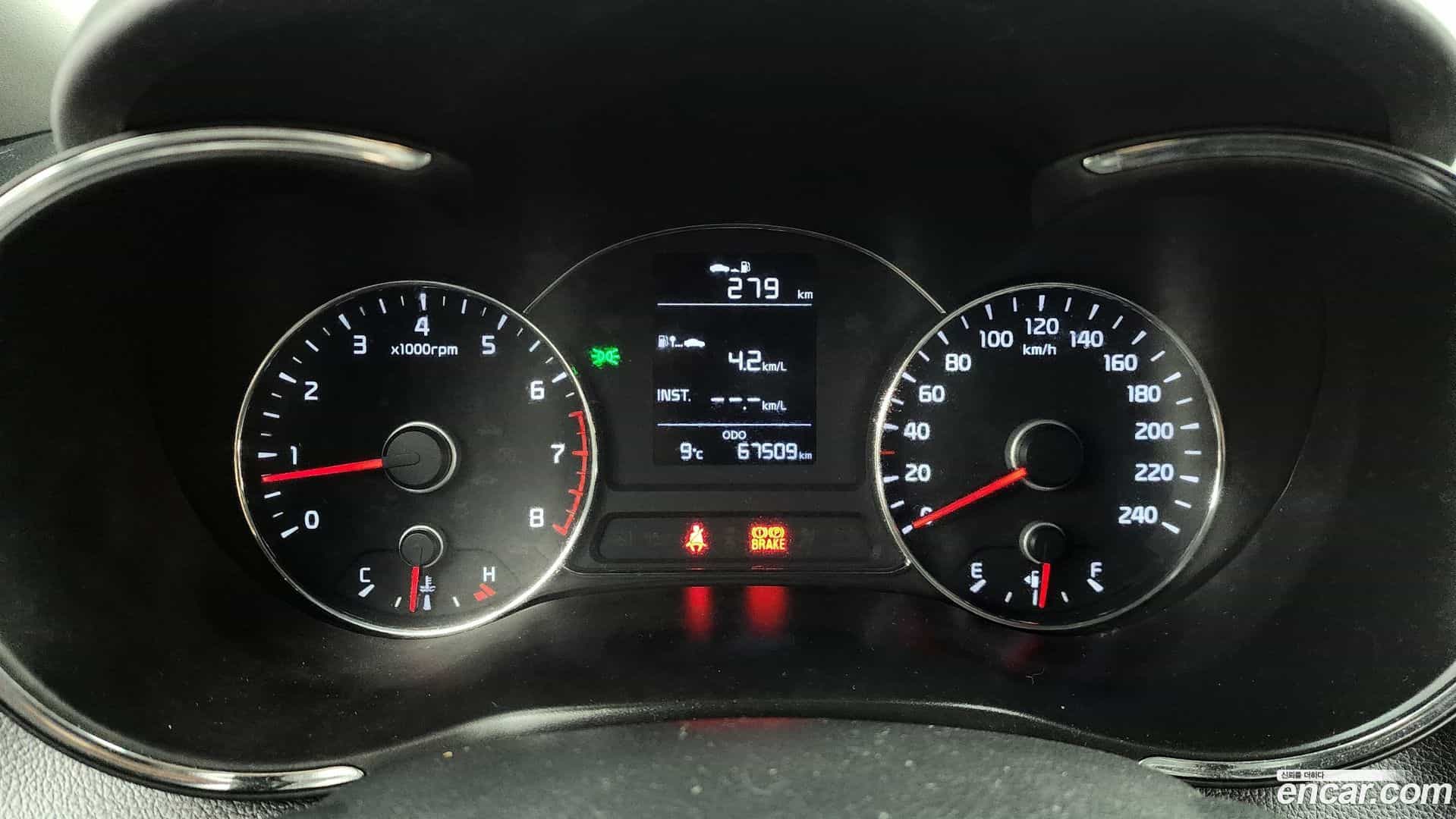 K3 Kia 2016.0-INNER-008