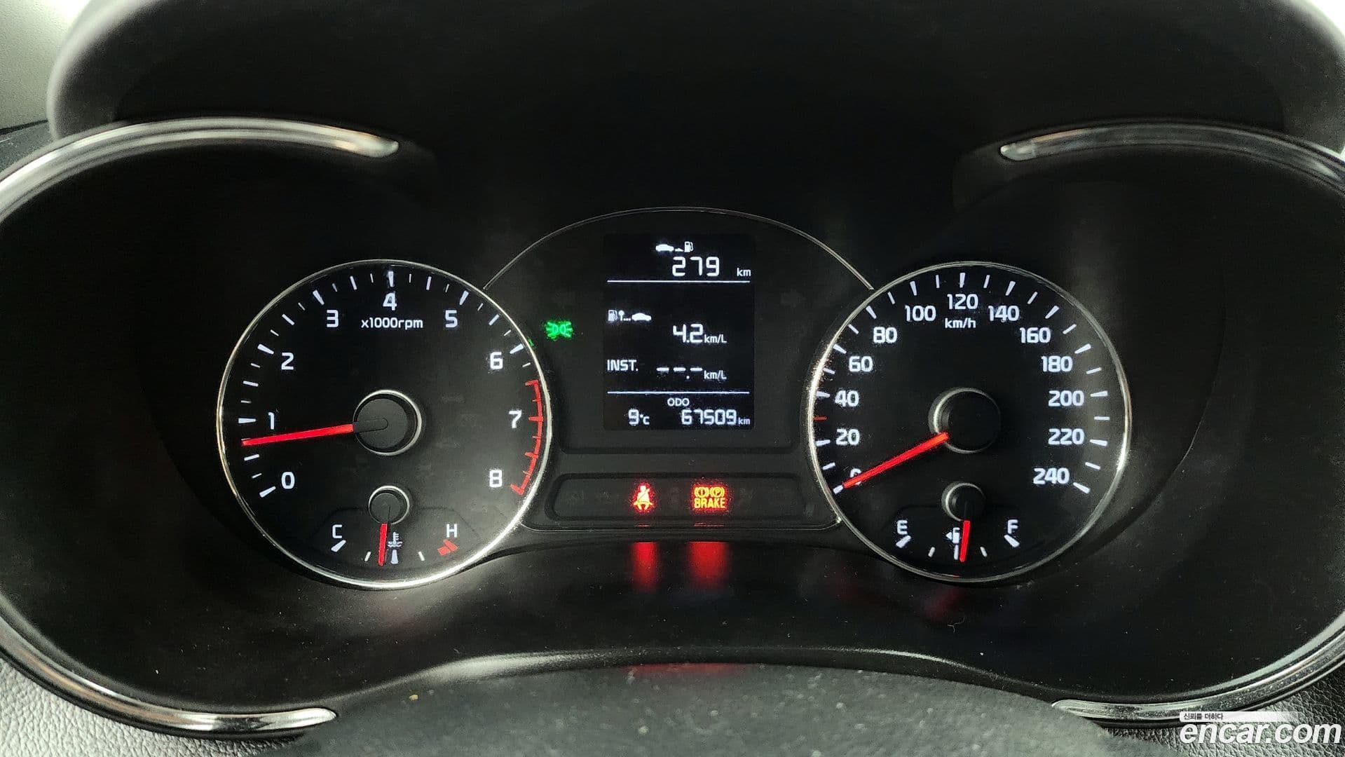 Main__Slider__Photo:K3 Kia 2016.0-7