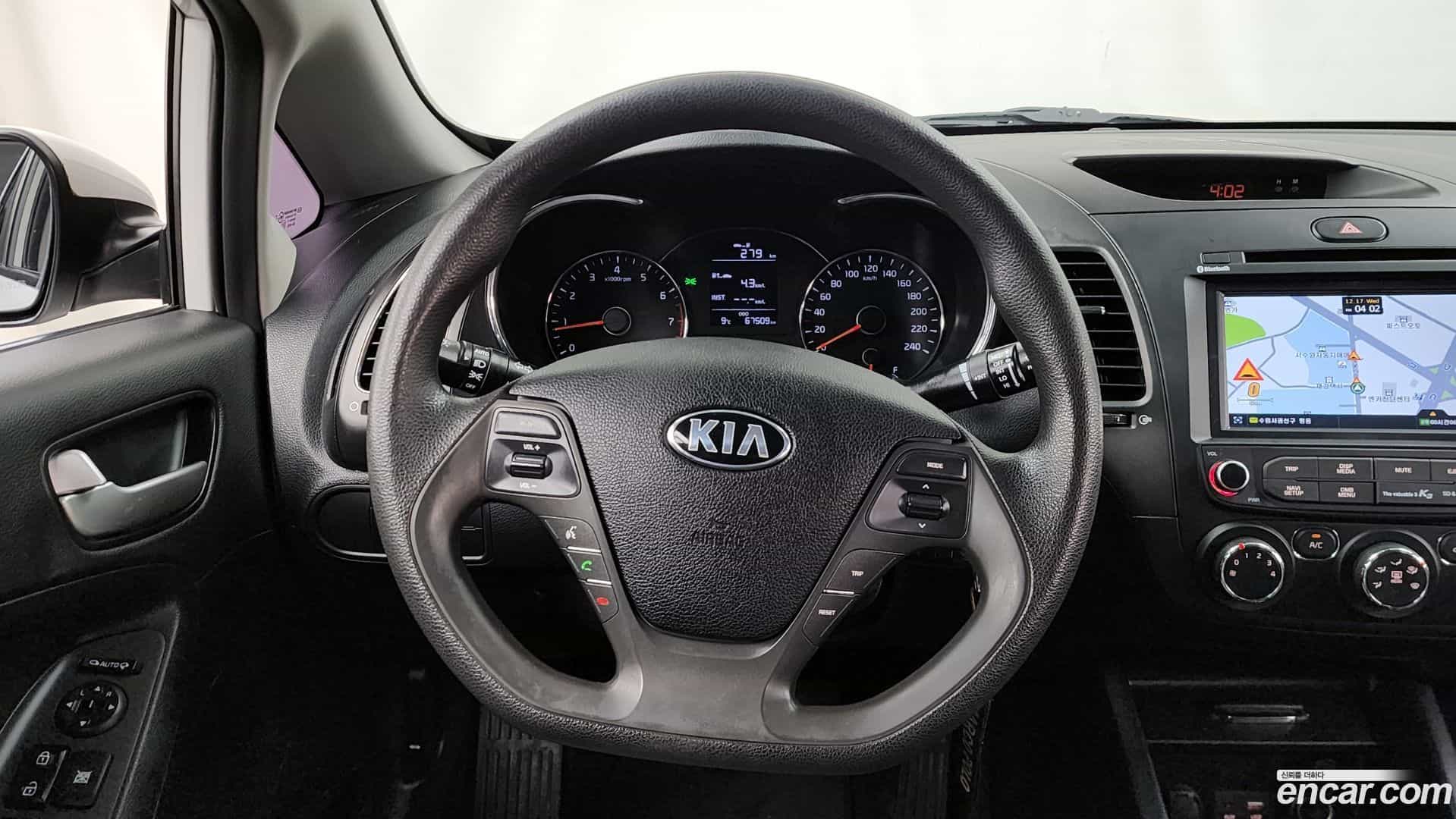 K3 Kia 2016.0-OPTION-017
