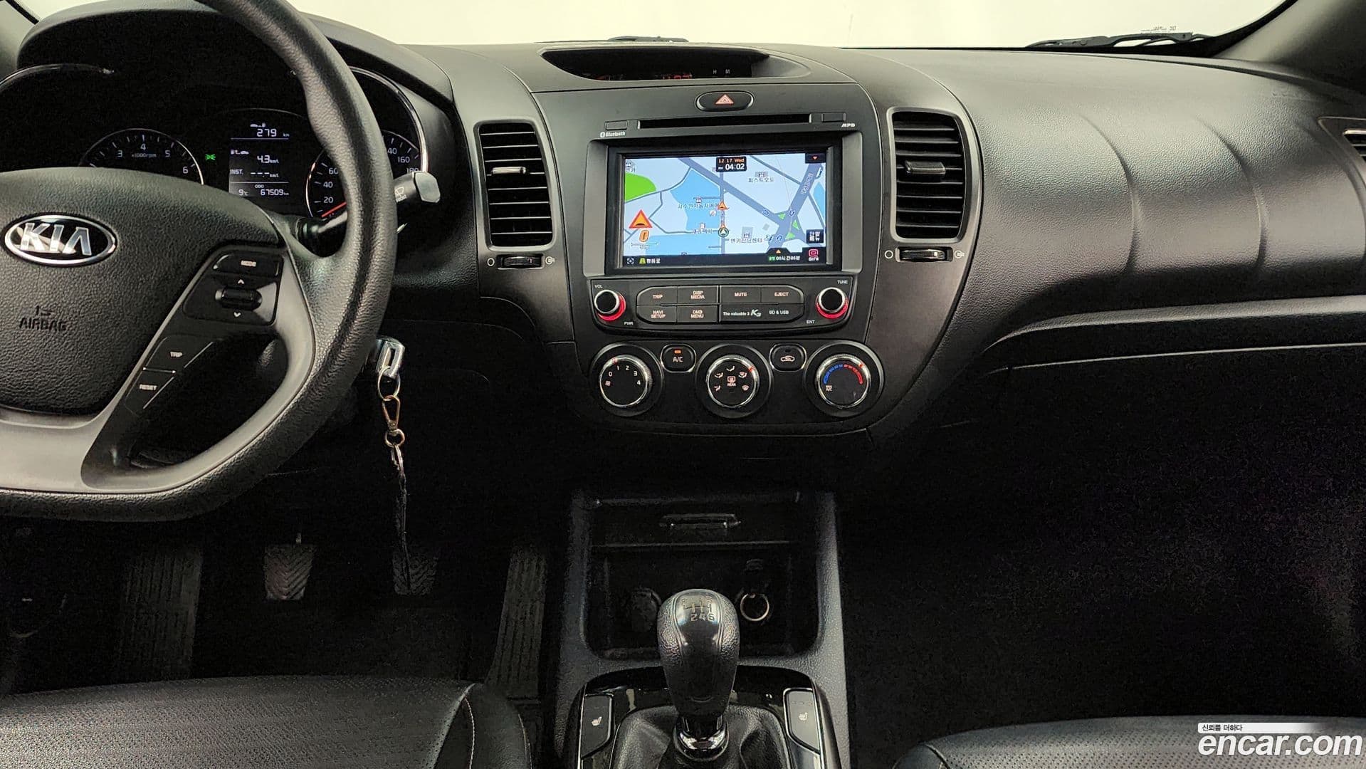 Main__Slider__Photo:K3 Kia 2016.0-13