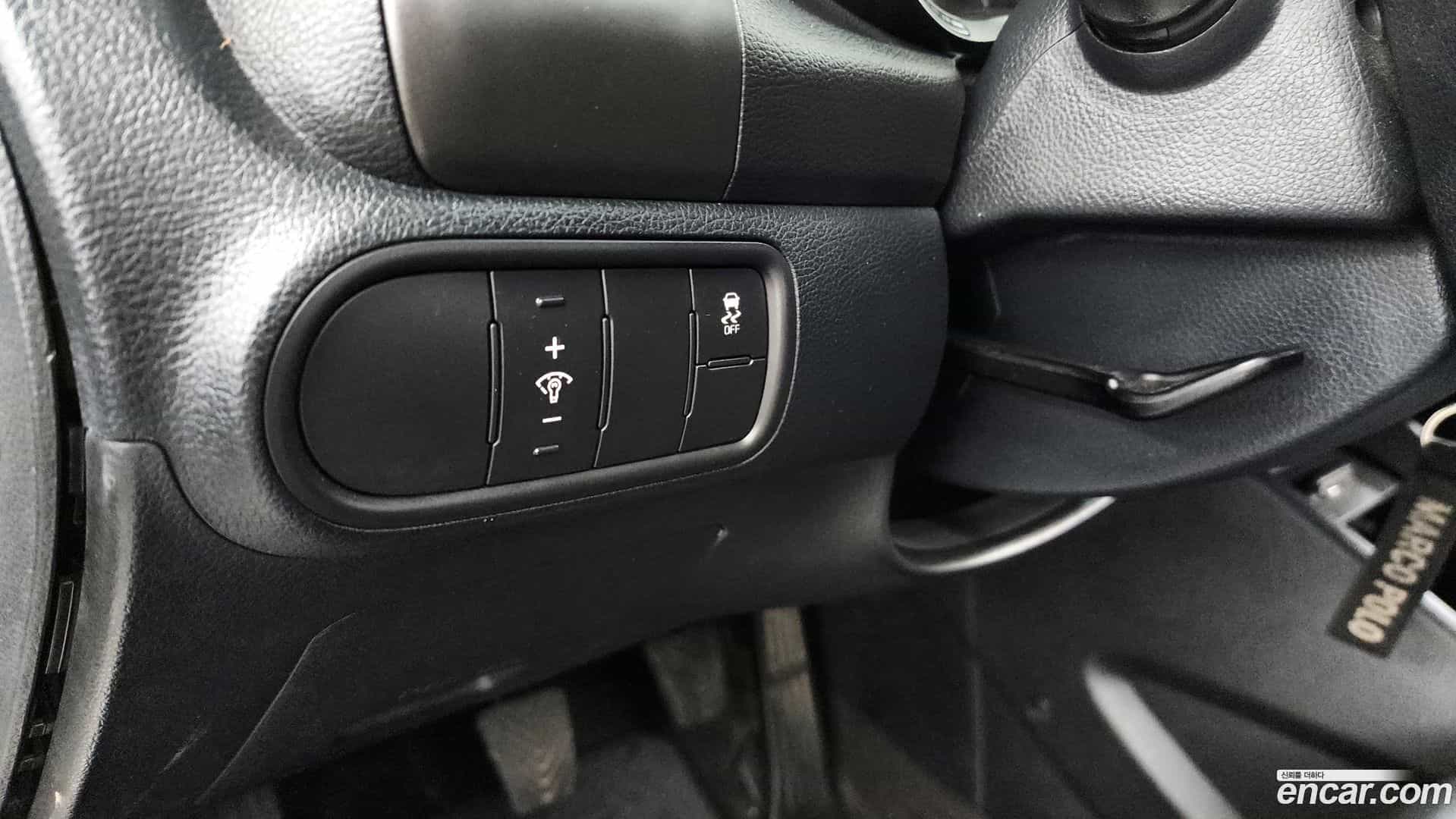 K3 Kia 2016.0-OPTION-020