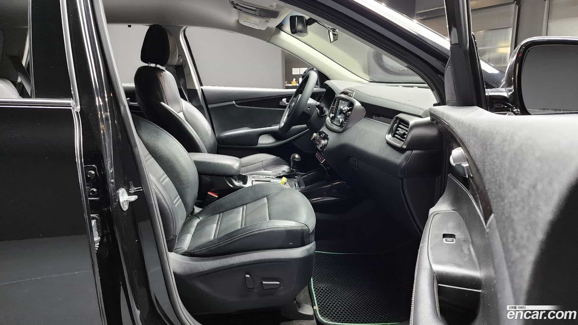 Sorento Kia 2014.8-INNER-010