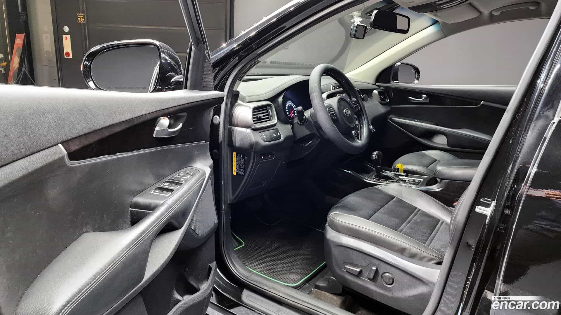 Sorento Kia 2014.8-OPTION-015