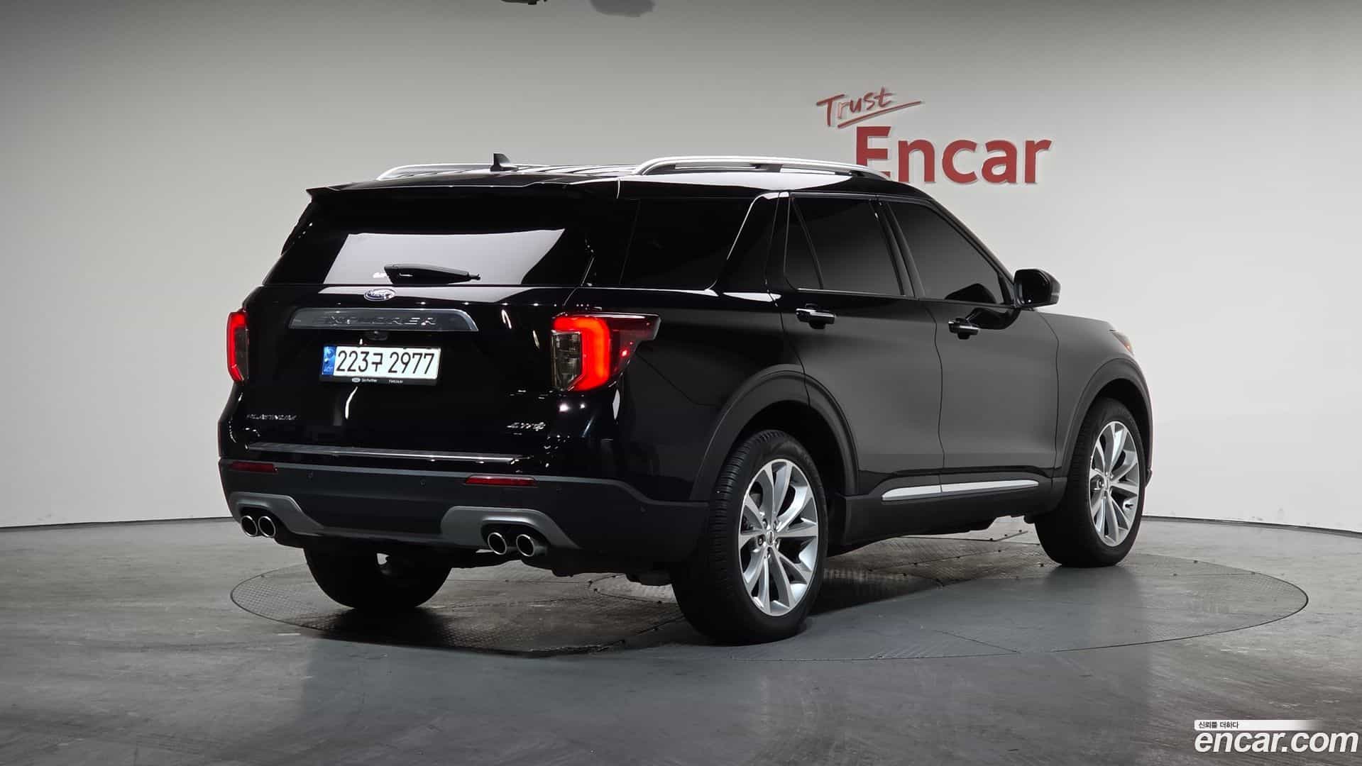 Explorer Ford 2022.3-OUTER-002