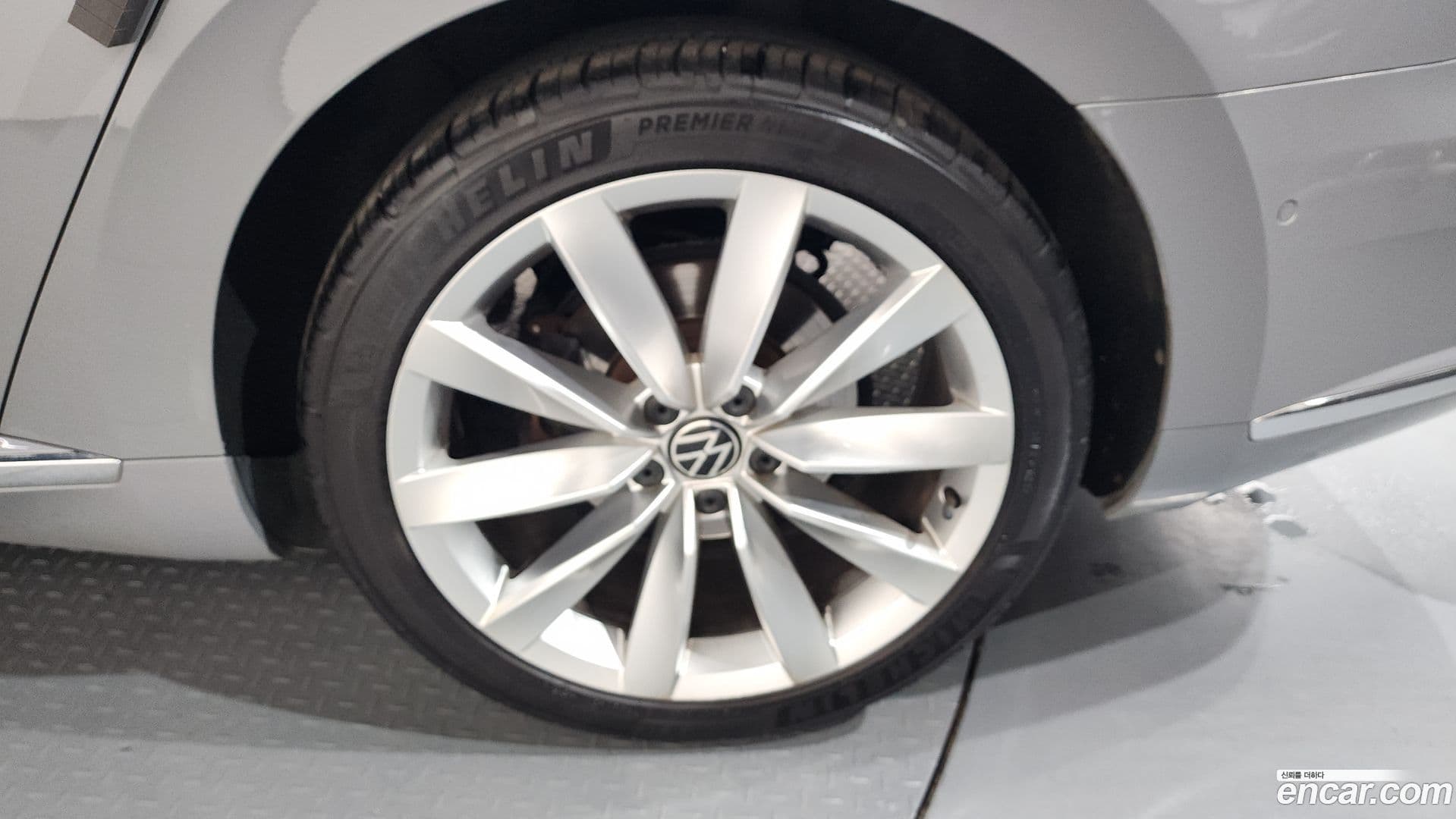 Main__Slider__Photo:Arteon Volkswagen 2022.4-4