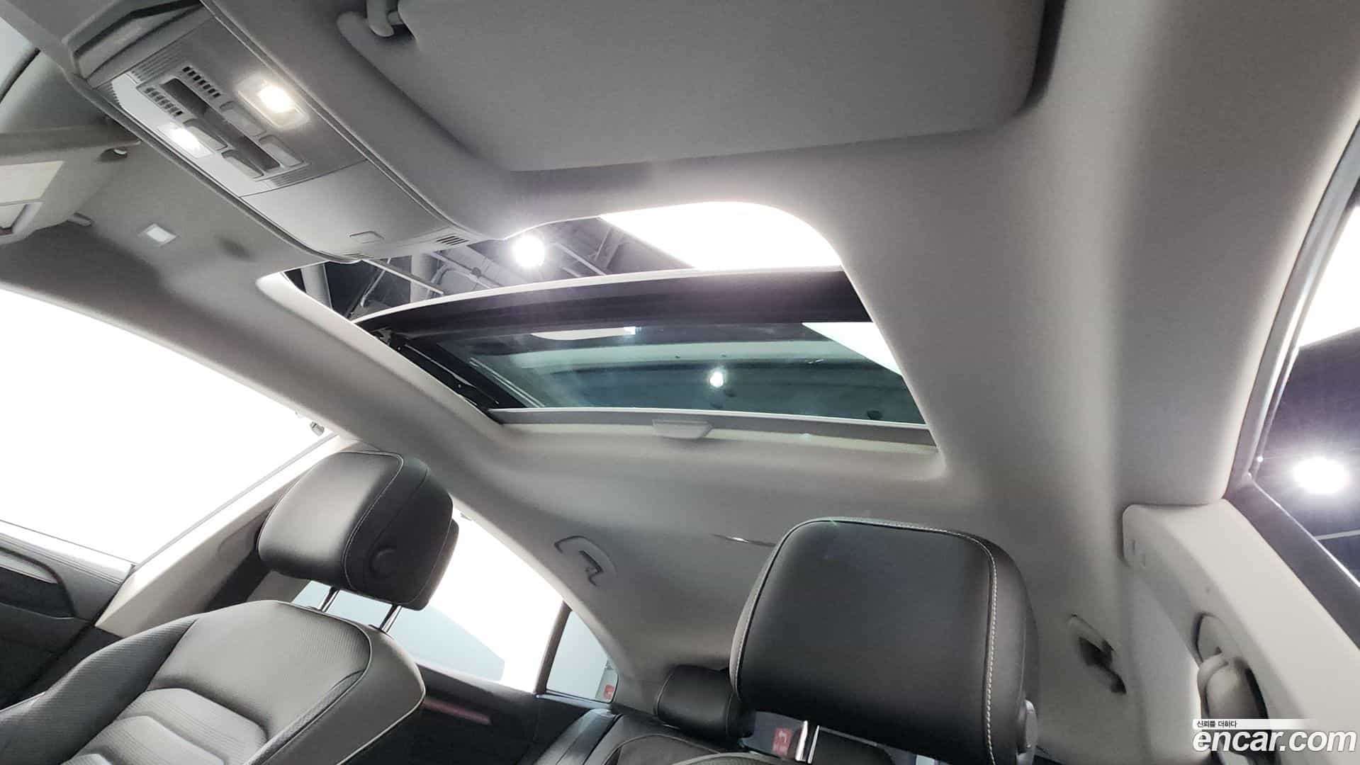 Arteon Volkswagen 2022.4-OPTION-023