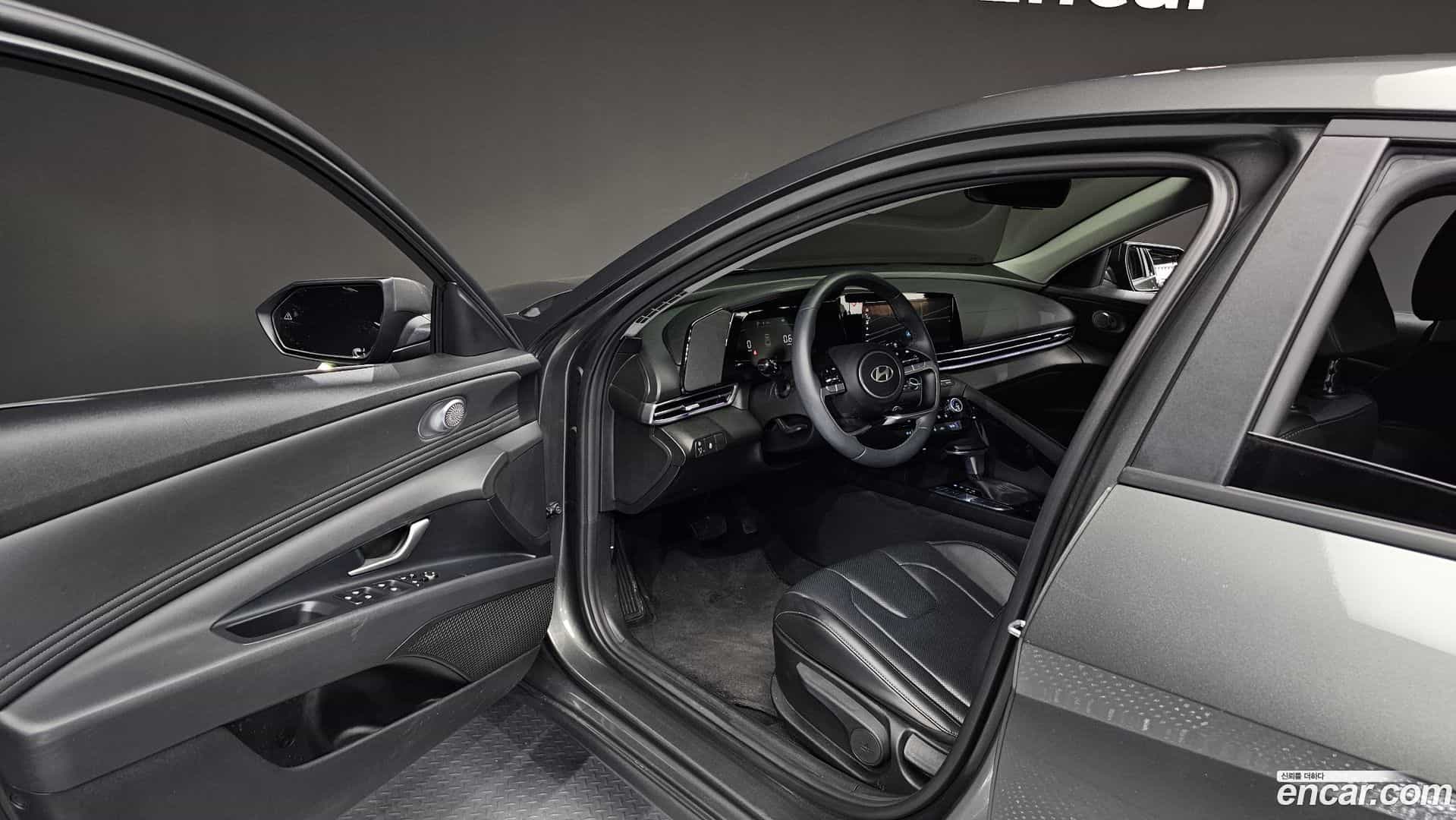 AVANTE Hyundai 2024.7-INNER-010