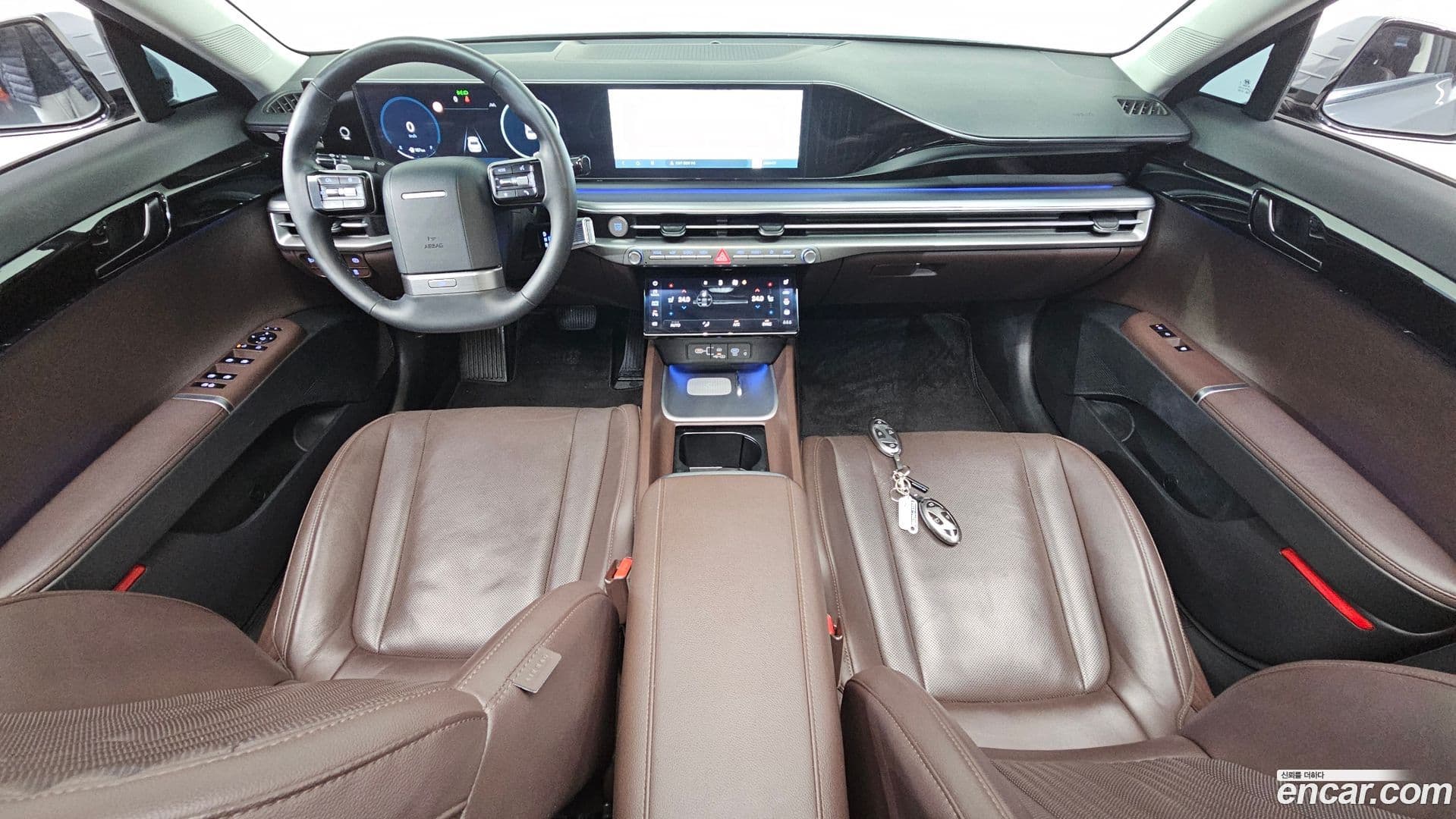 Main__Slider__Photo:Grandeur Hyundai 2023.11-6